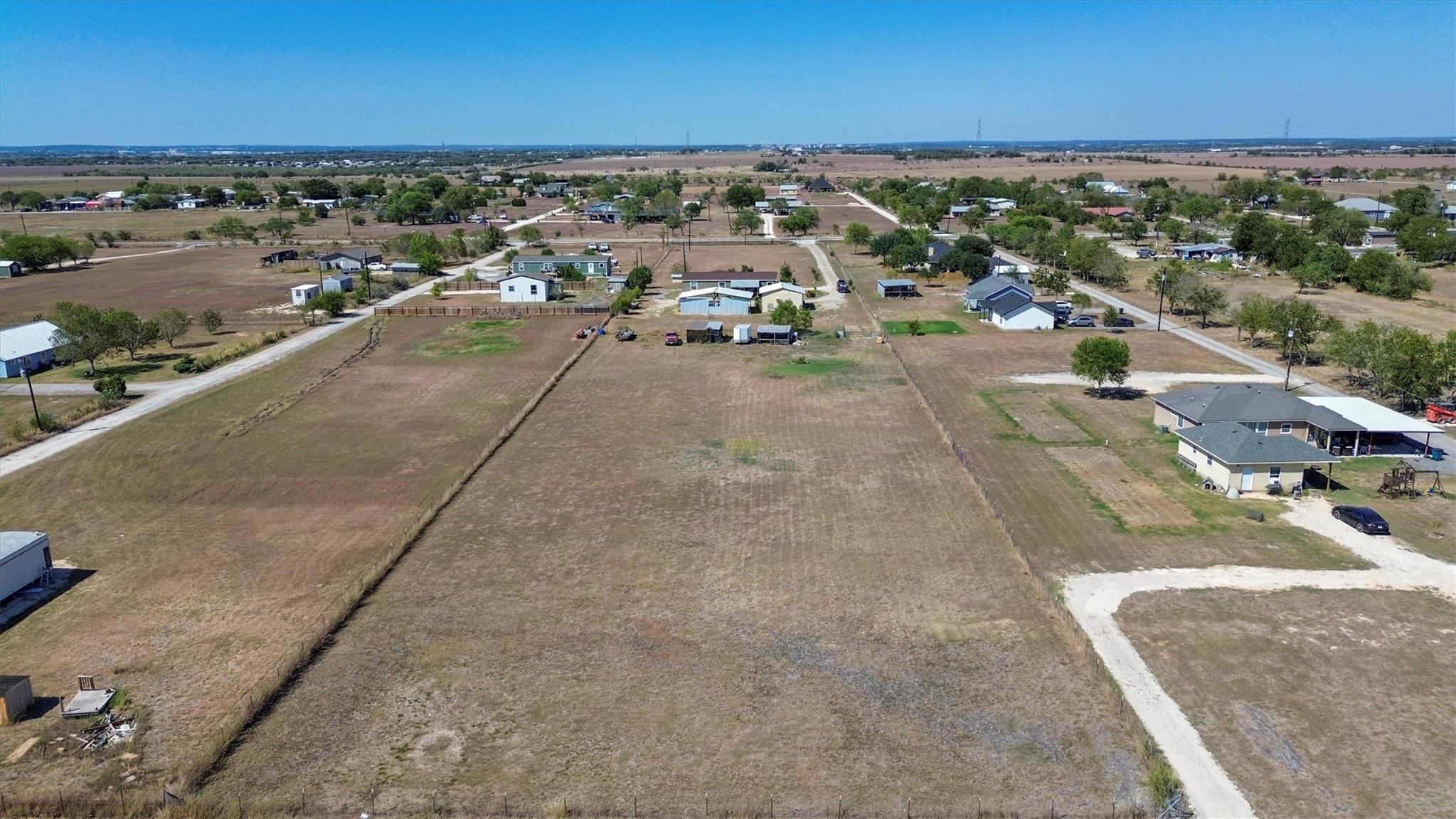 5904 Fm 621, Martindale, TX 78655