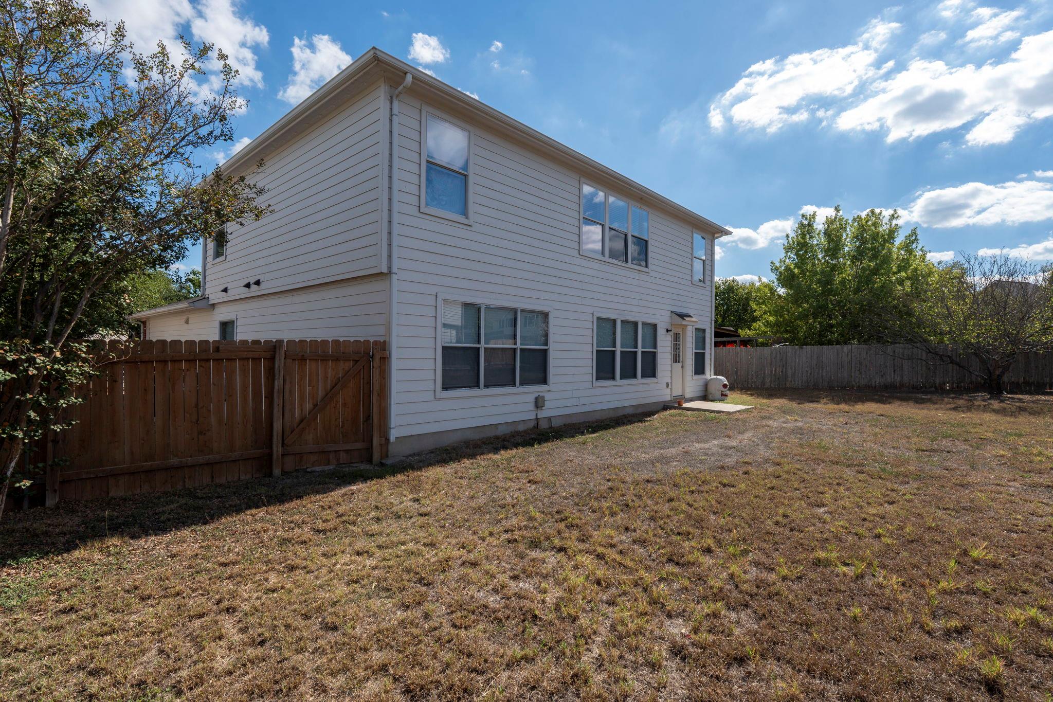 1372 Sweet Gum Drive, Kyle, TX 78640