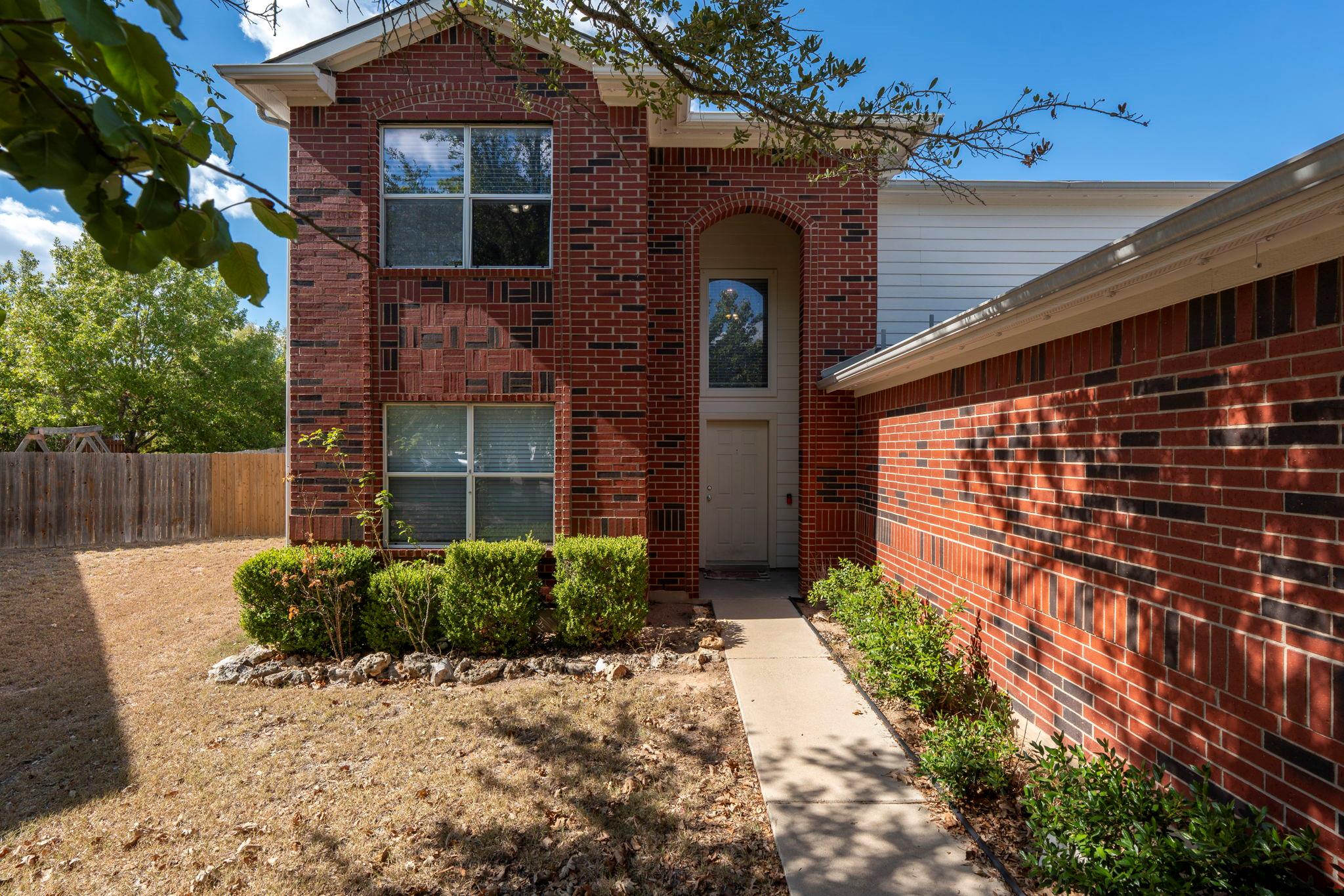 1372 Sweet Gum Drive, Kyle, TX 78640