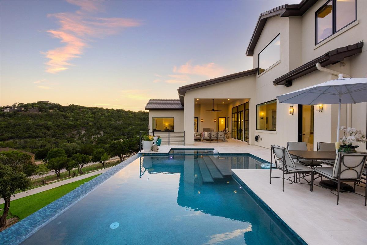 9416 Ranchland Hills Blvd, Jonestown, TX 78645