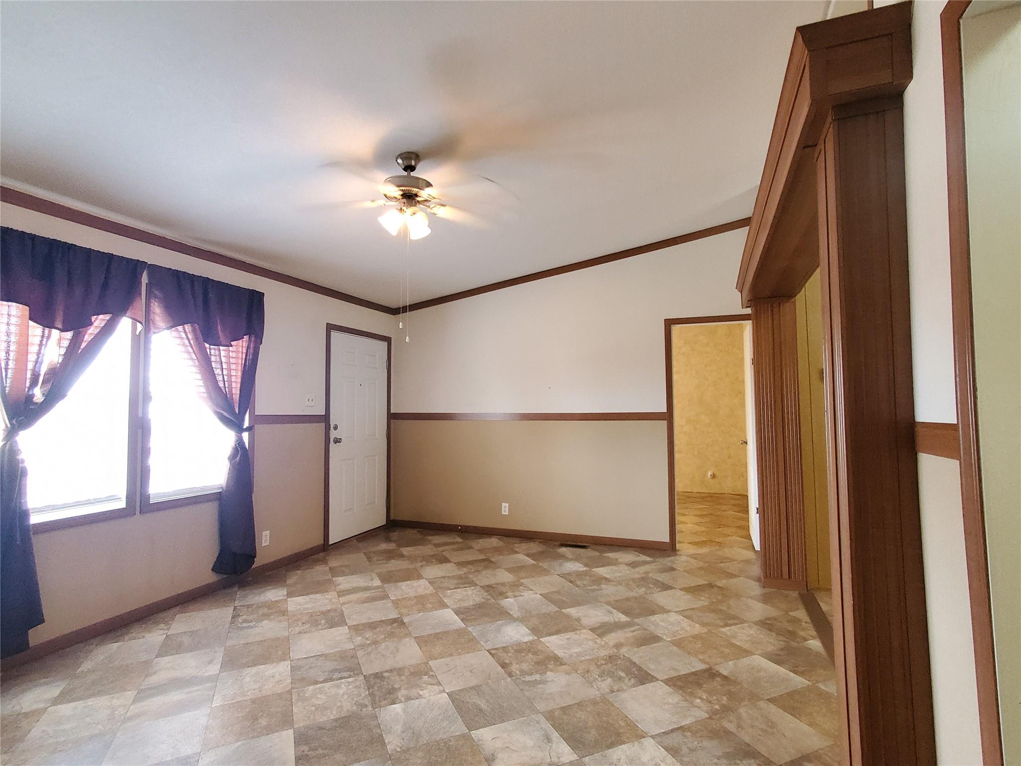 61 County Road 433, Thrall, TX 76578