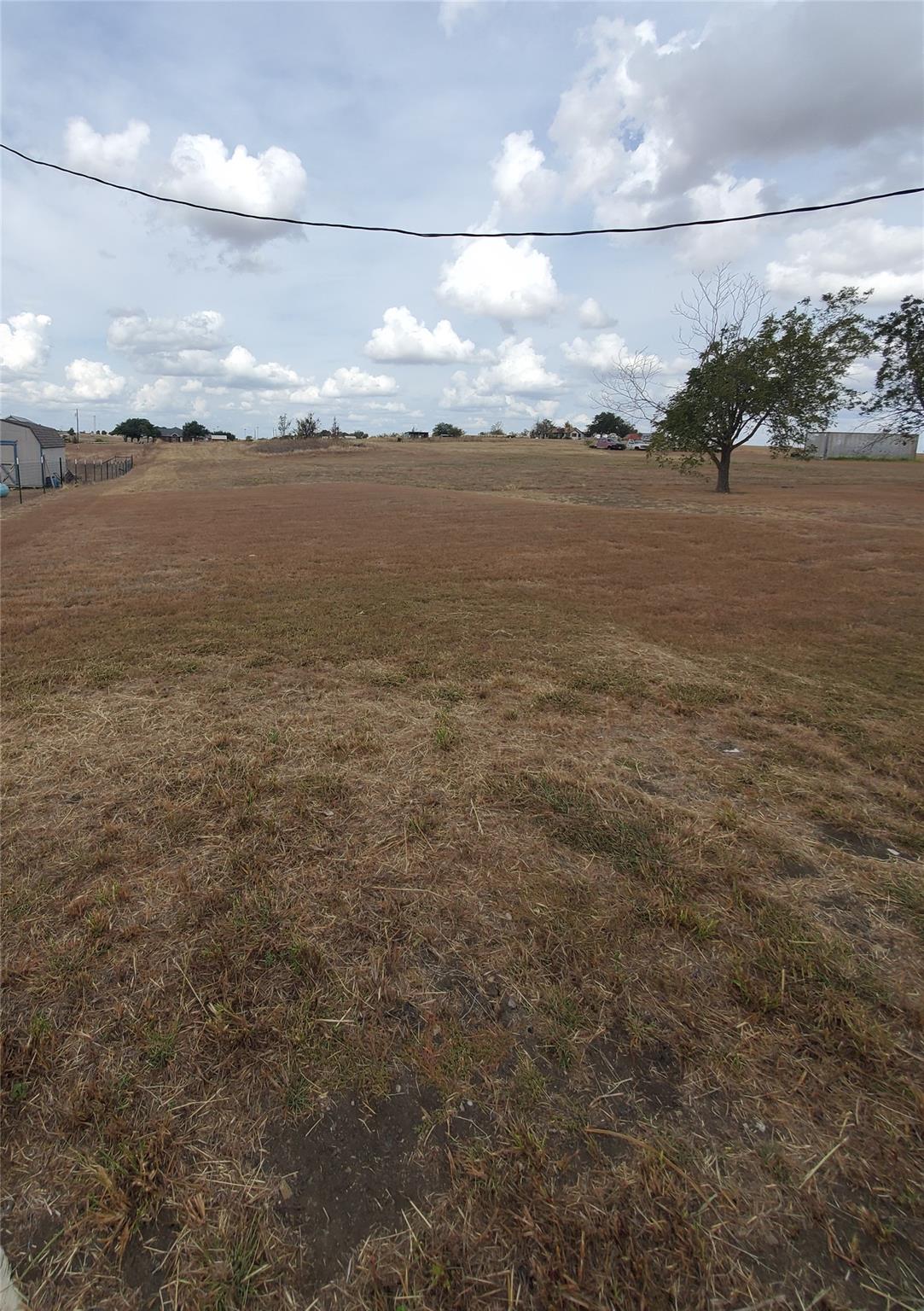 61 County Road 433, Thrall, TX 76578