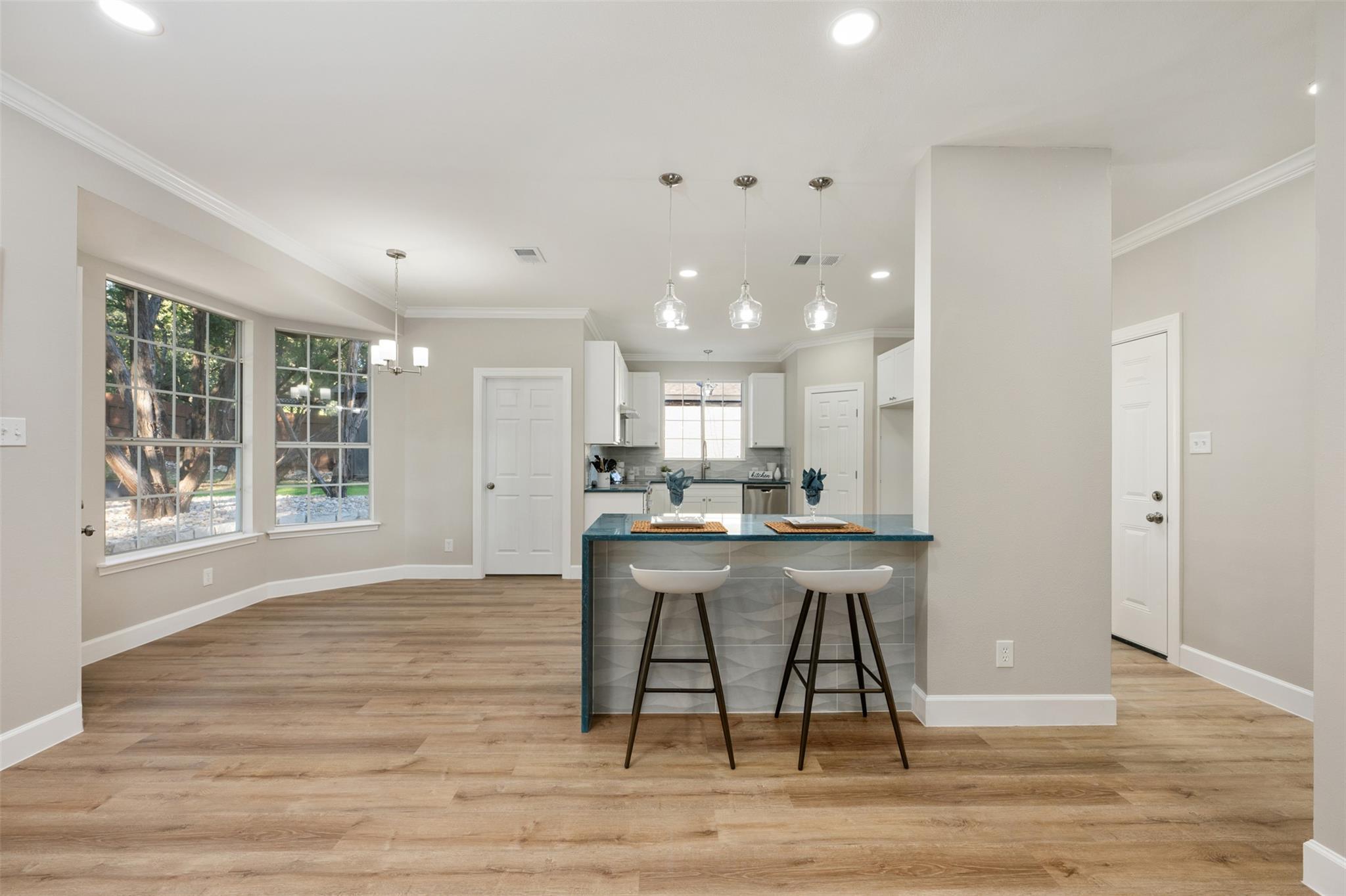 126 Copperleaf Rd, Lakeway, TX 78734