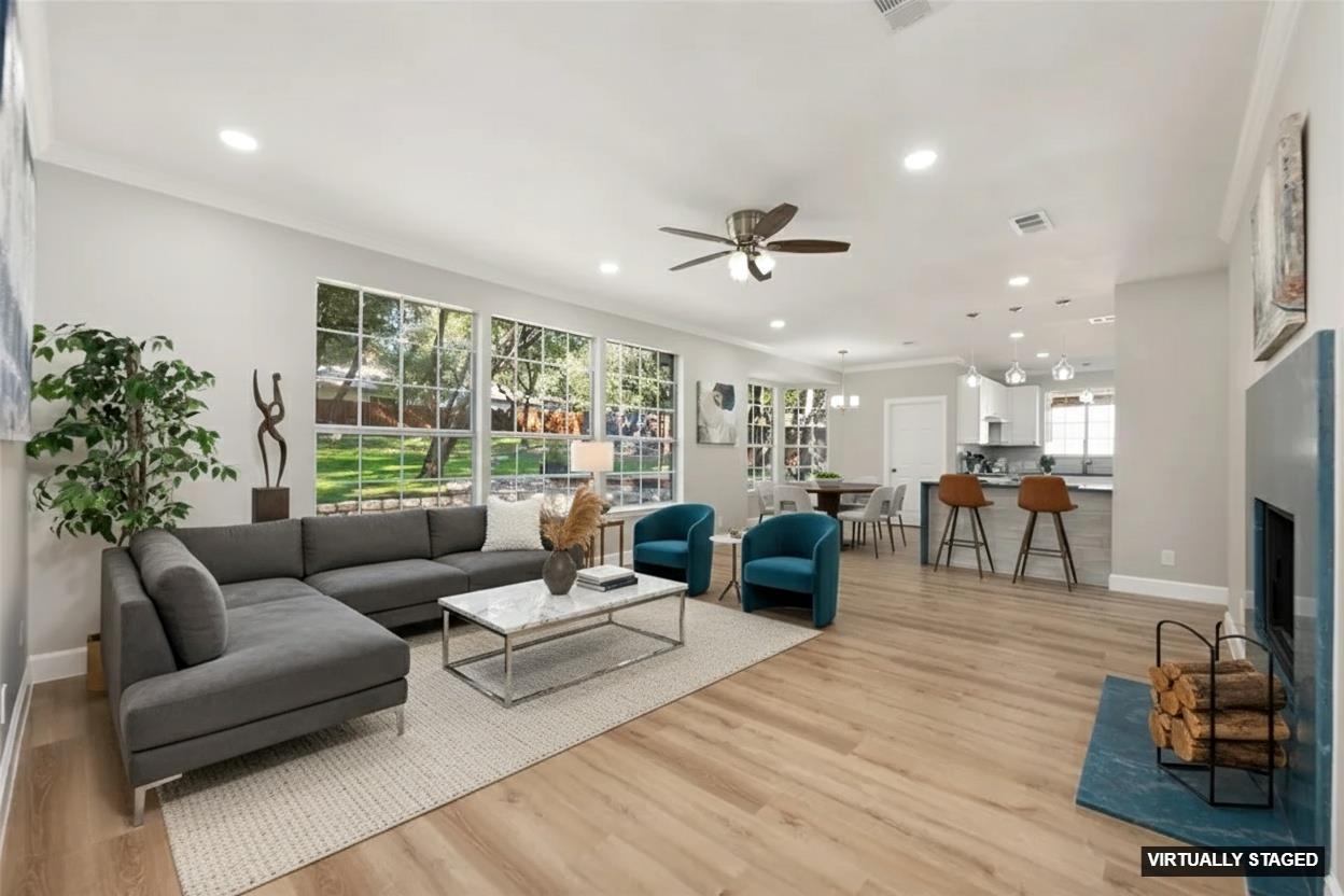 126 Copperleaf Rd, Lakeway, TX 78734