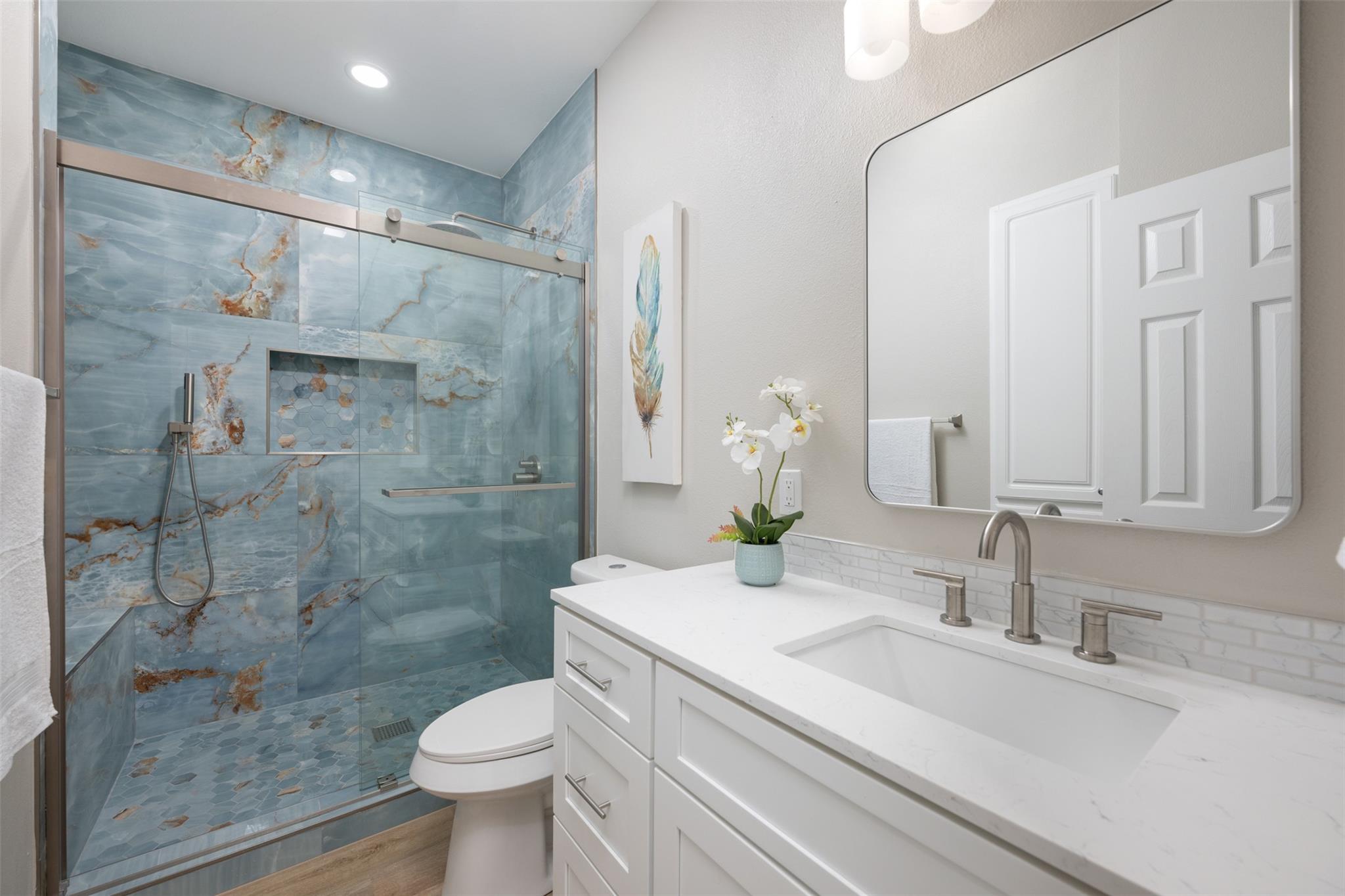 126 Copperleaf Rd, Lakeway, TX 78734