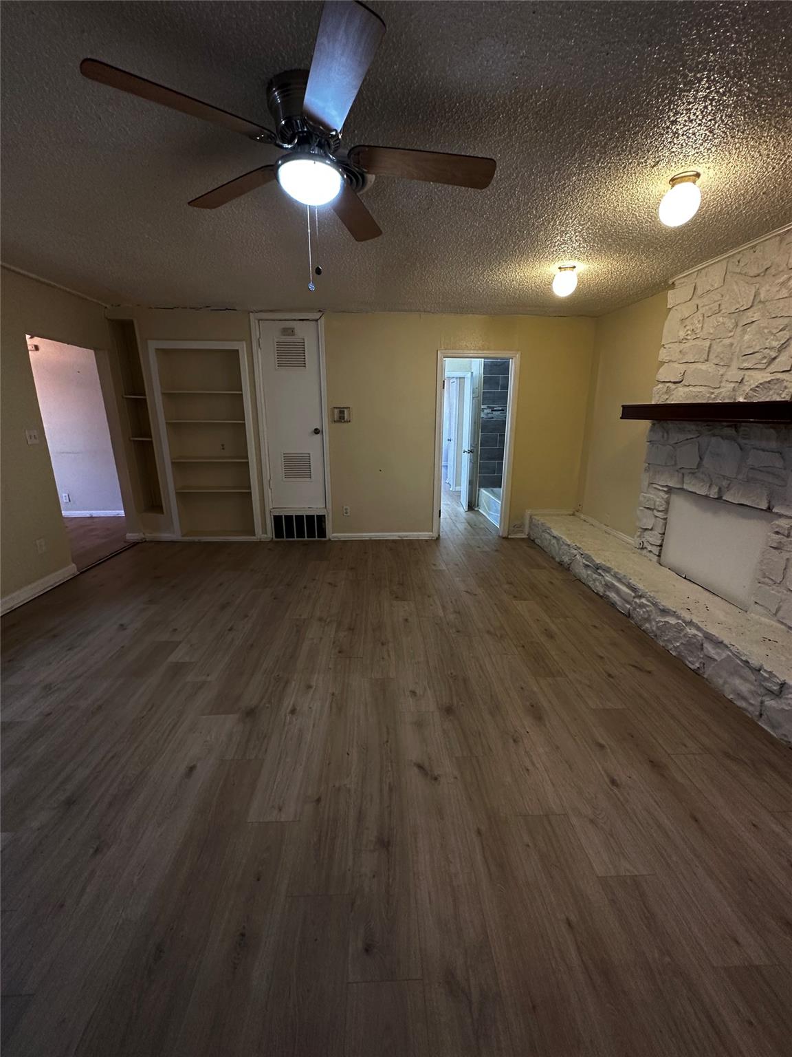 6802 Hanover Ln, Austin, TX 78723