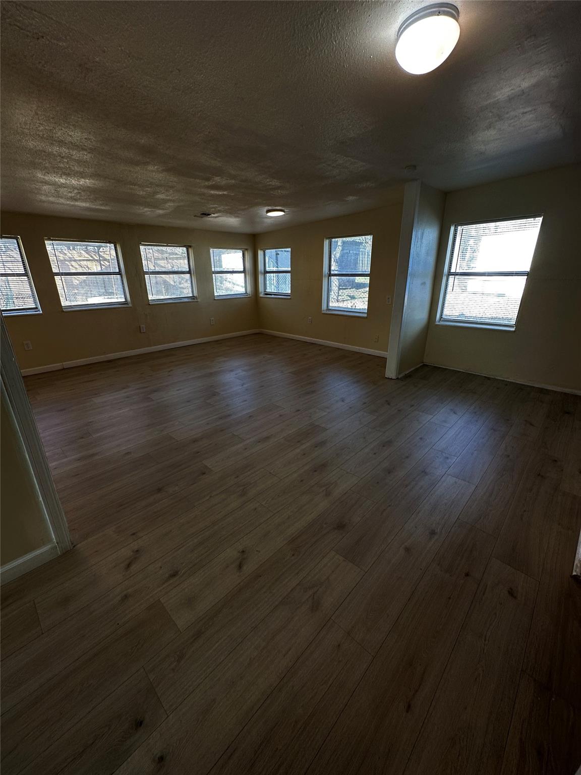 6802 Hanover Ln, Austin, TX 78723