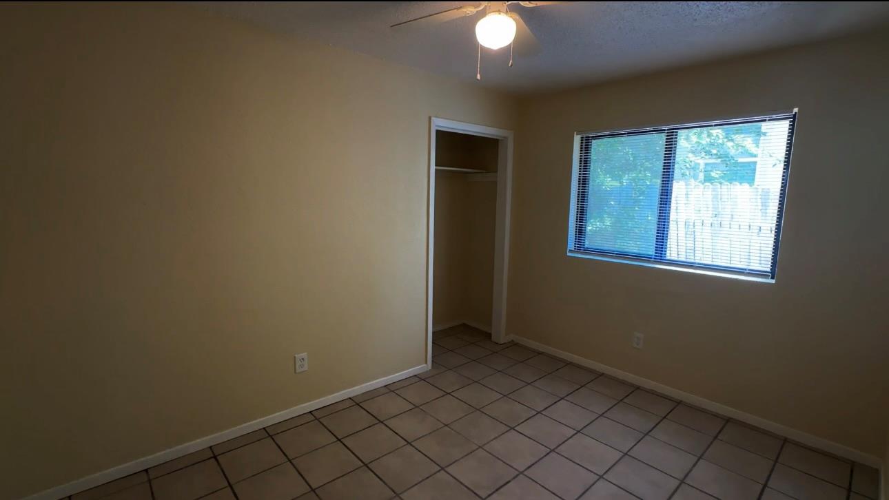 4801 Bergfield Dr, Austin, TX 78744