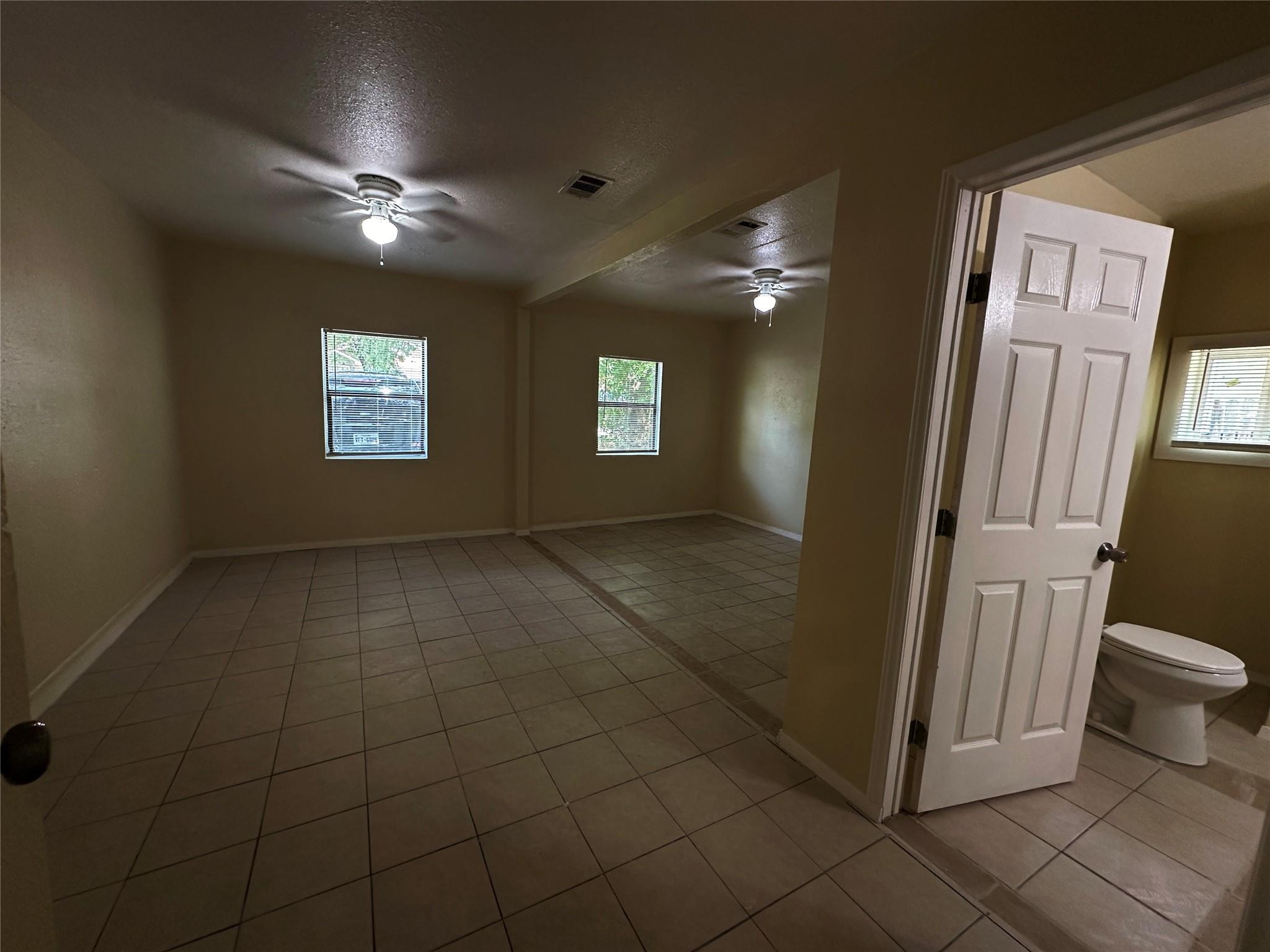 4801 Bergfield Dr, Austin, TX 78744