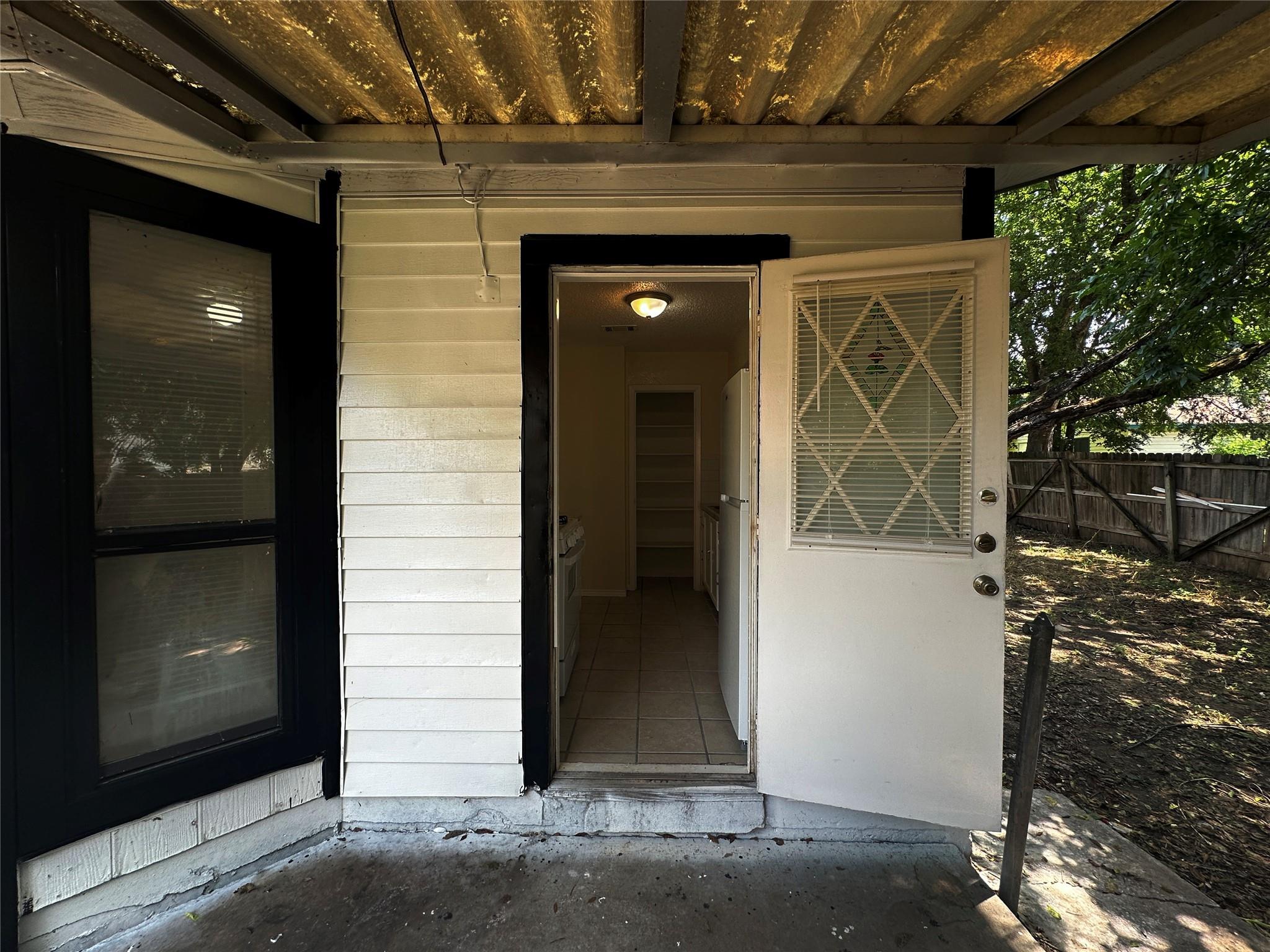 4801 Bergfield Dr, Austin, TX 78744