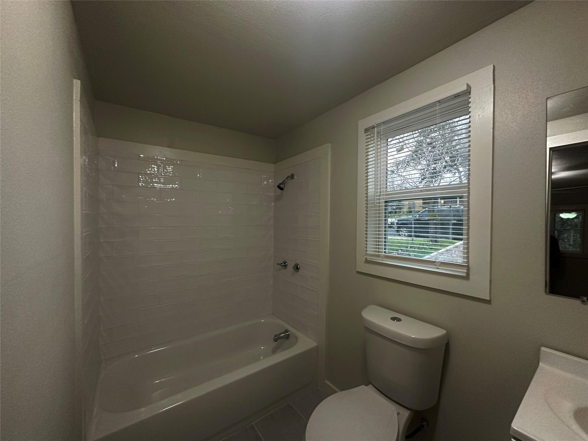 5330 Wellington Dr, Austin, TX 78723