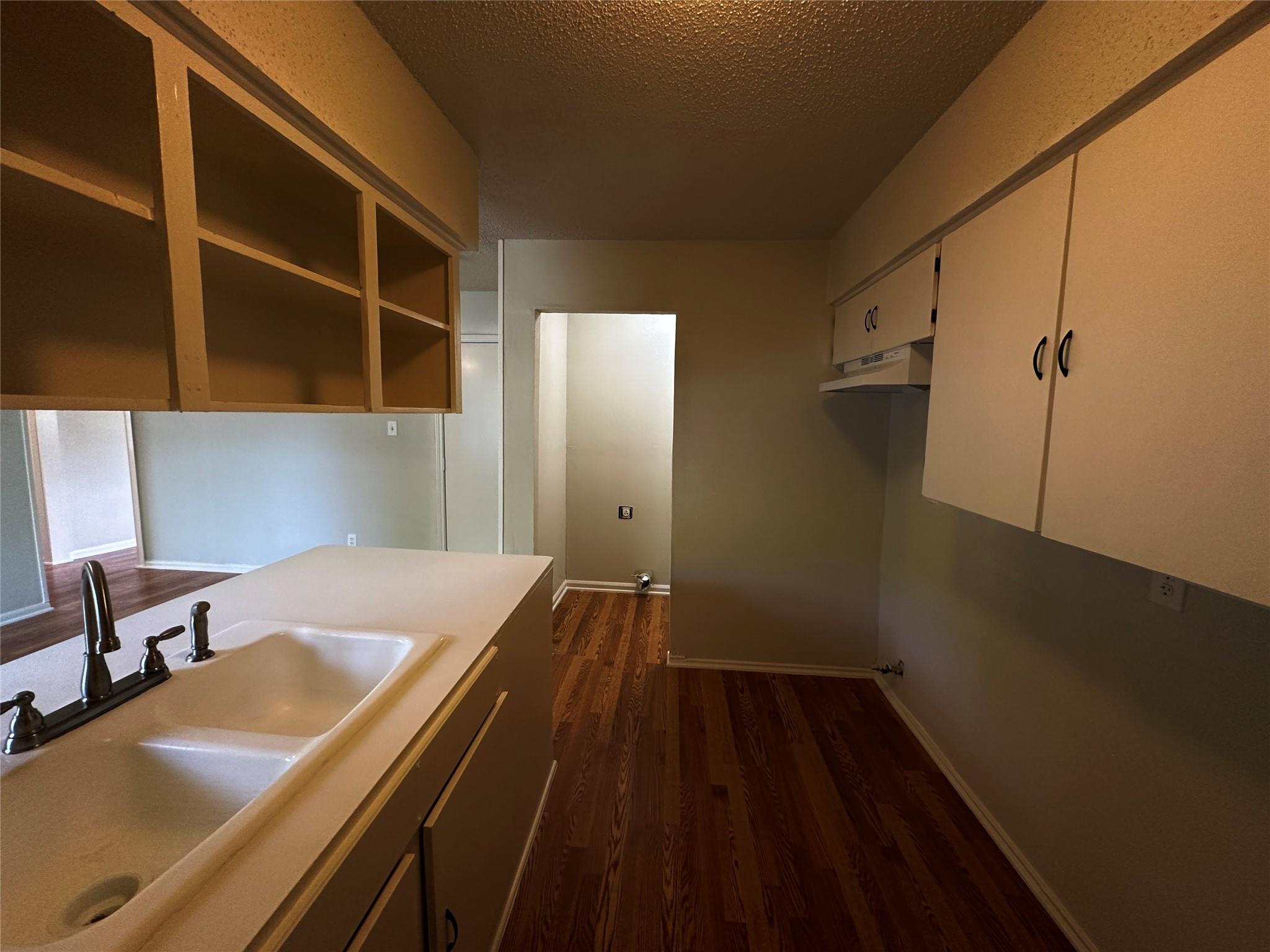 4901 York Hill Dr, Austin, TX 78723