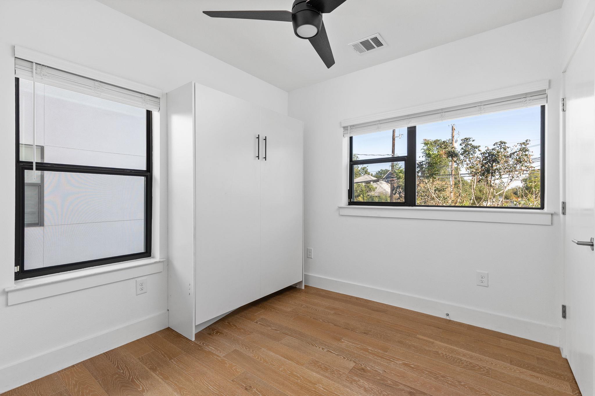 1128 Chicon St # 200, Austin, TX 78702