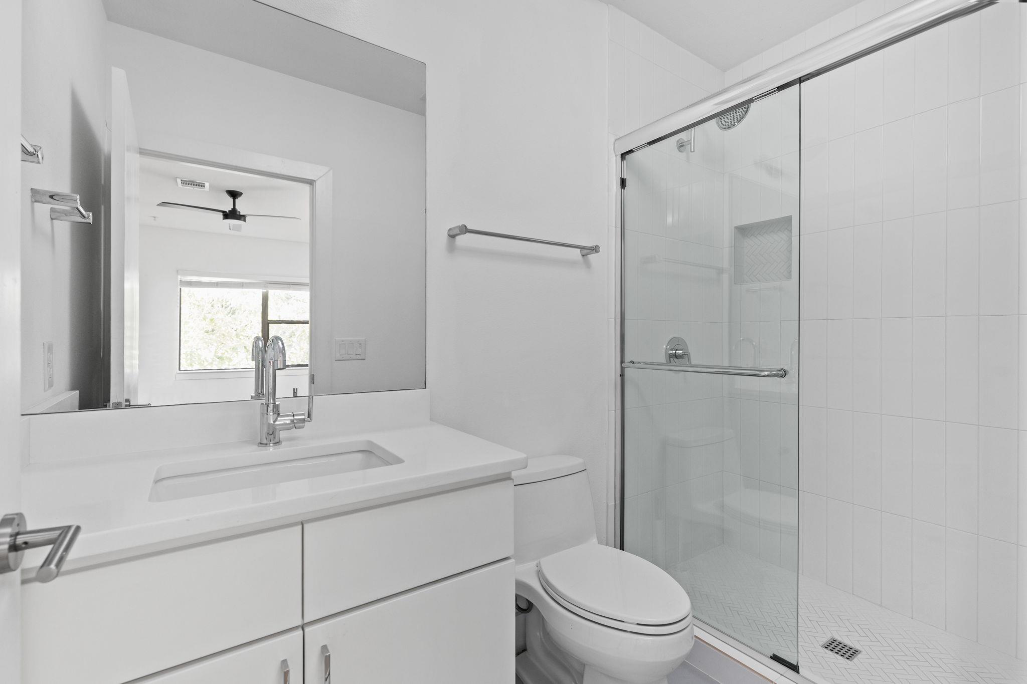 1128 Chicon St # 200, Austin, TX 78702