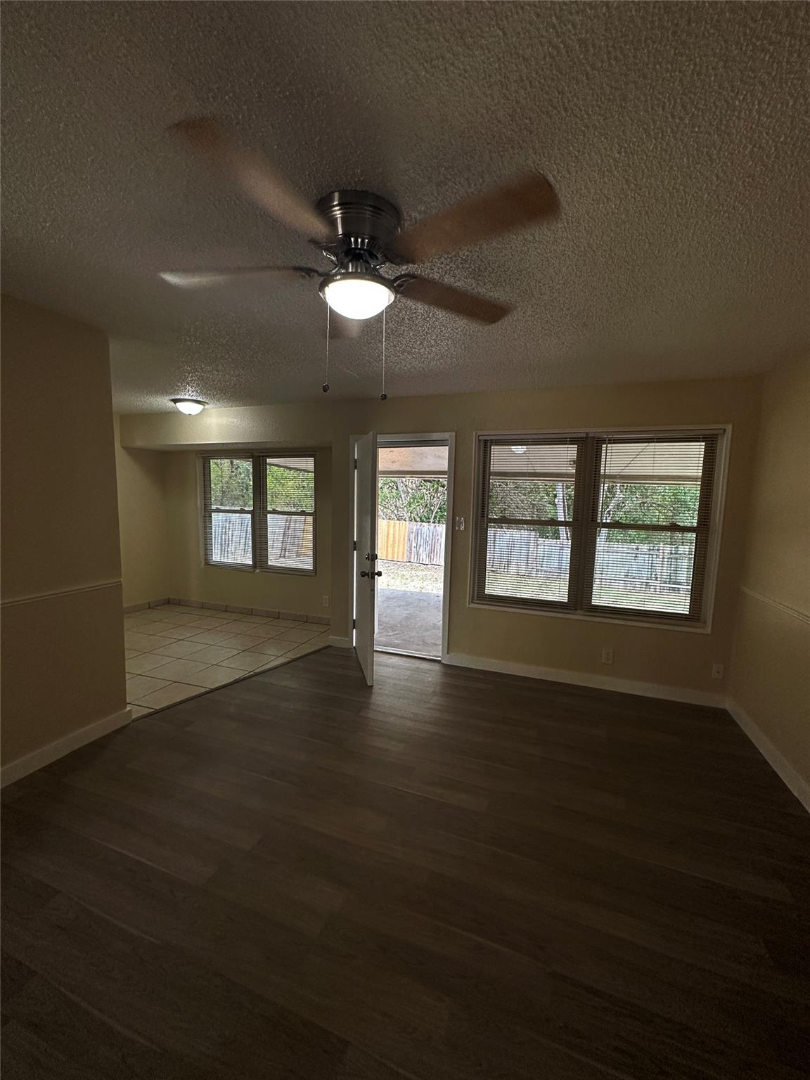 6407 Moonglow Dr, Austin, TX 78724