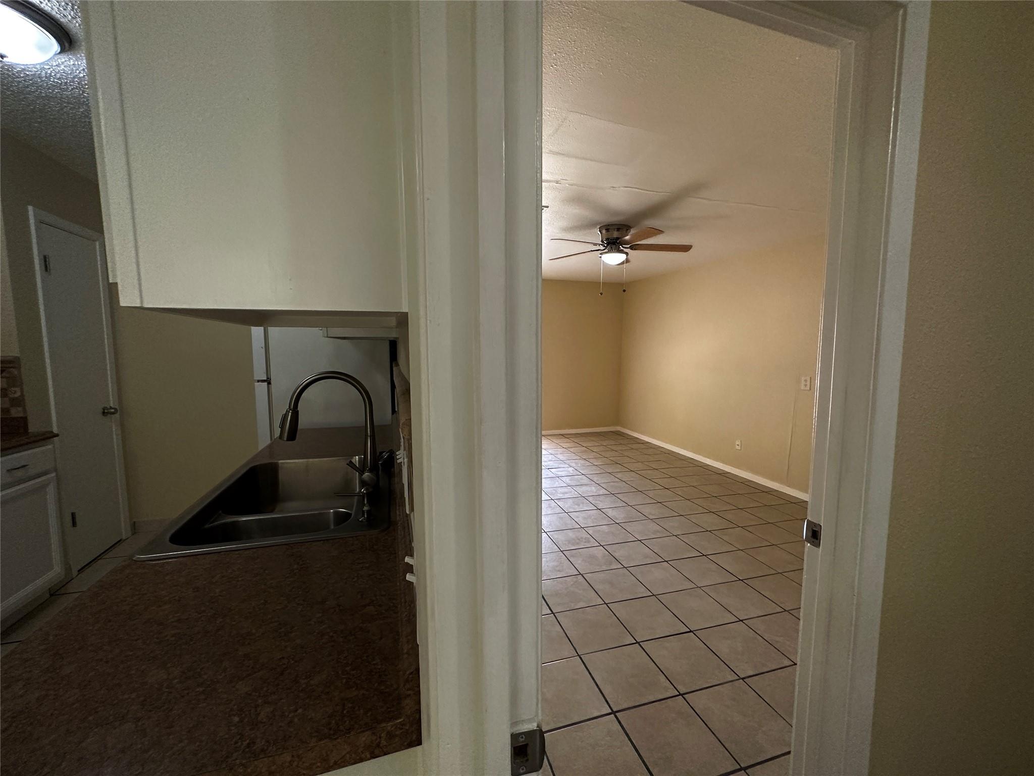 6407 Moonglow Dr, Austin, TX 78724