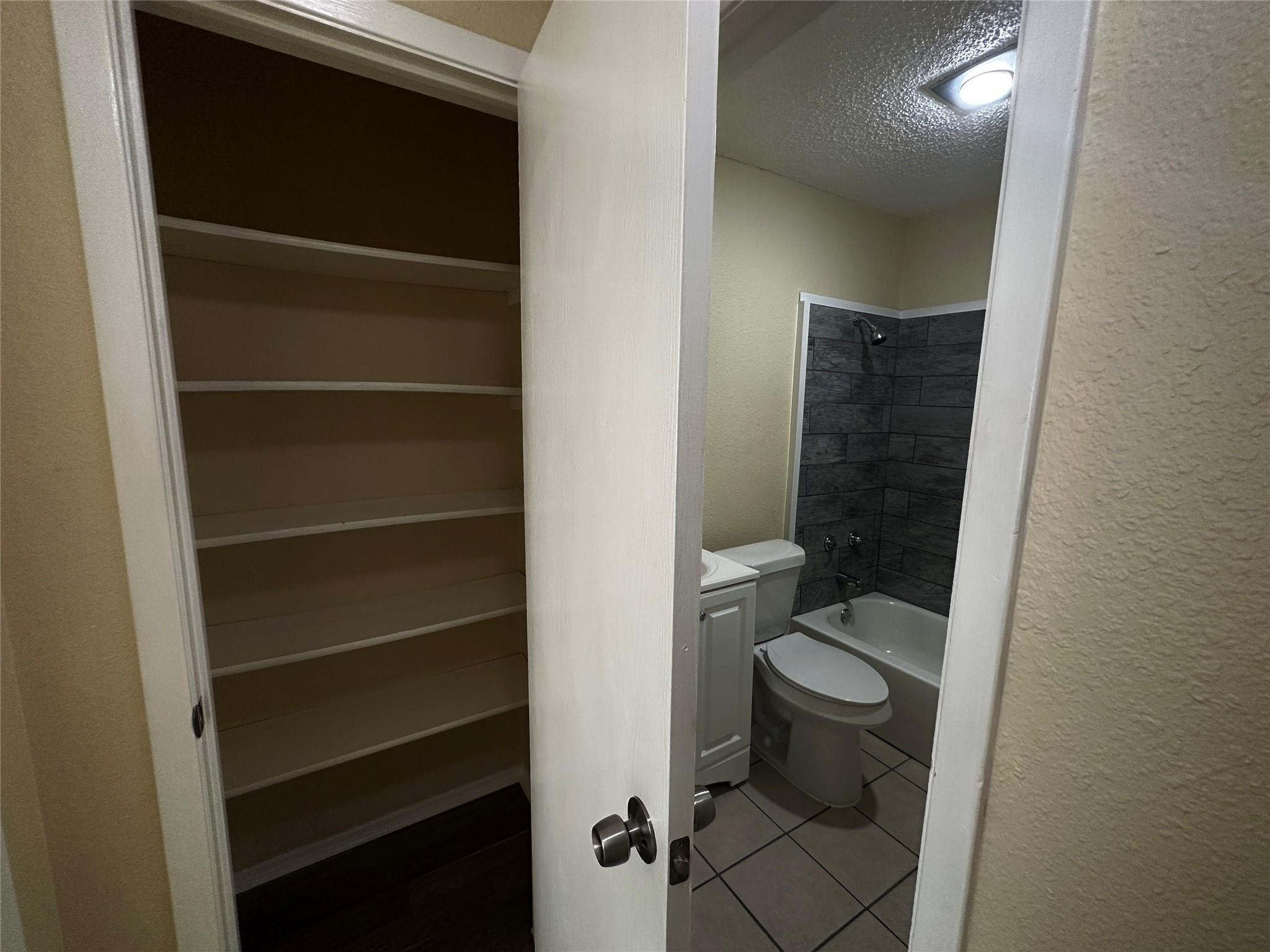 6407 Moonglow Dr, Austin, TX 78724