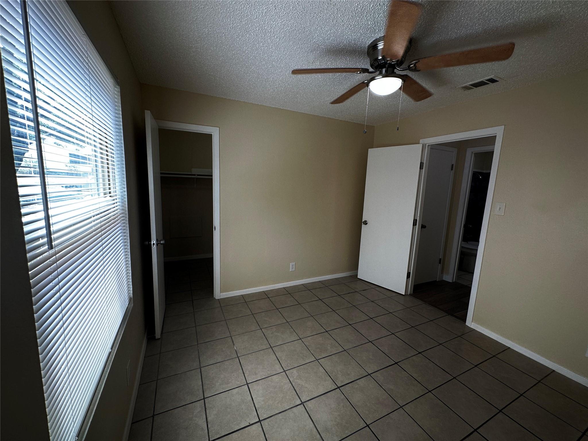 6407 Moonglow Dr, Austin, TX 78724