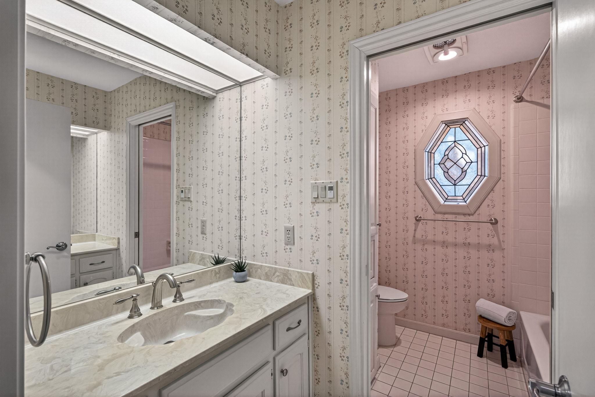 7621 Dietz Elkhorn Rd, Boerne, TX 78015