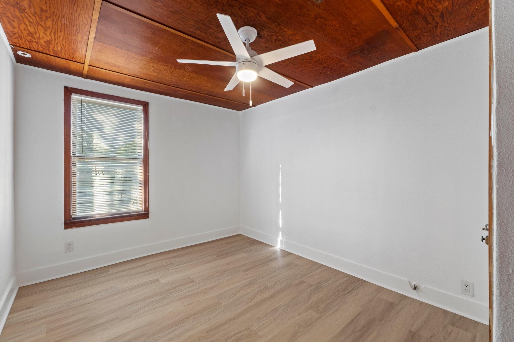 1308 E 12th St, Austin, TX 78702