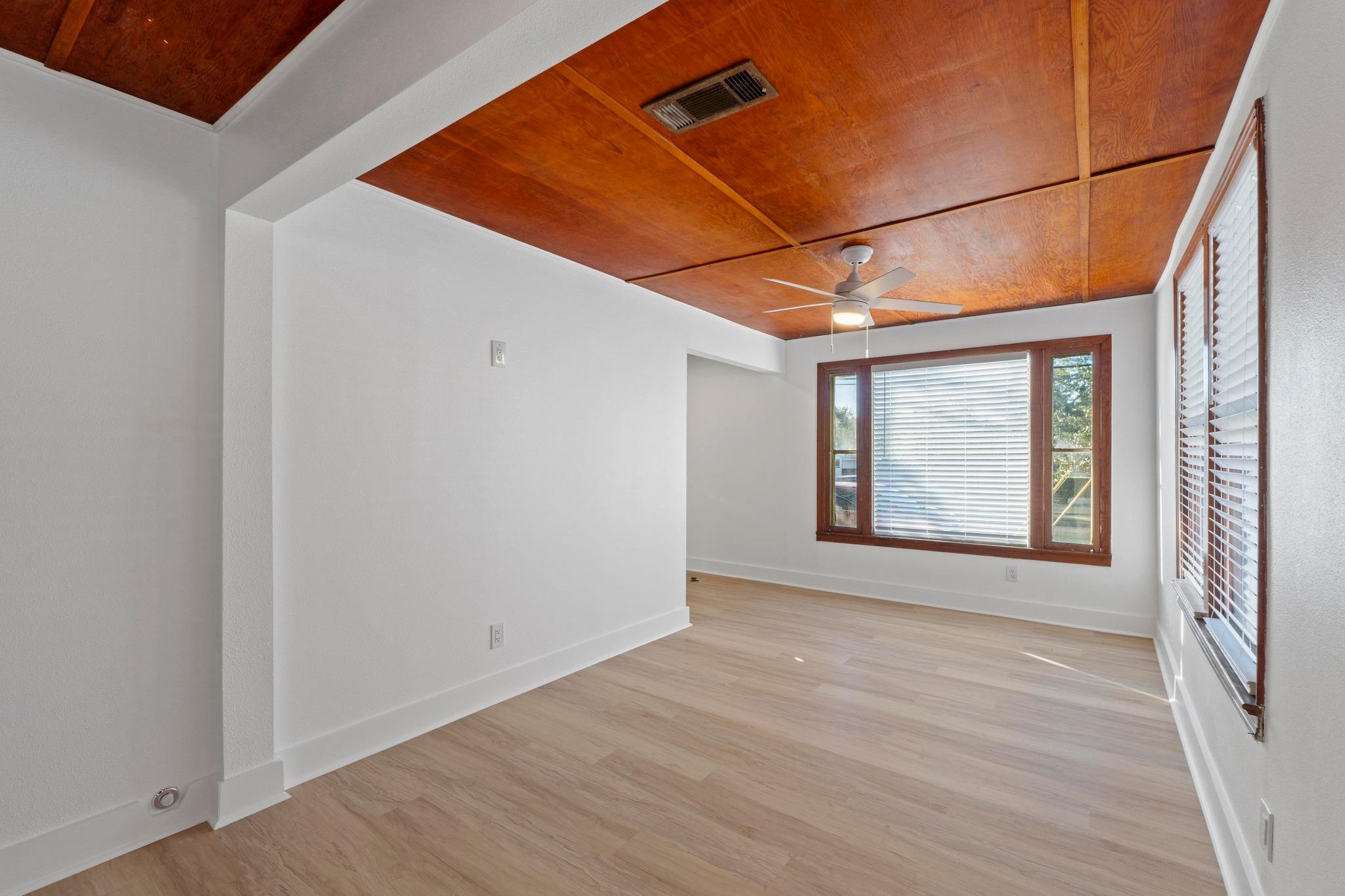 1308 E 12th St, Austin, TX 78702