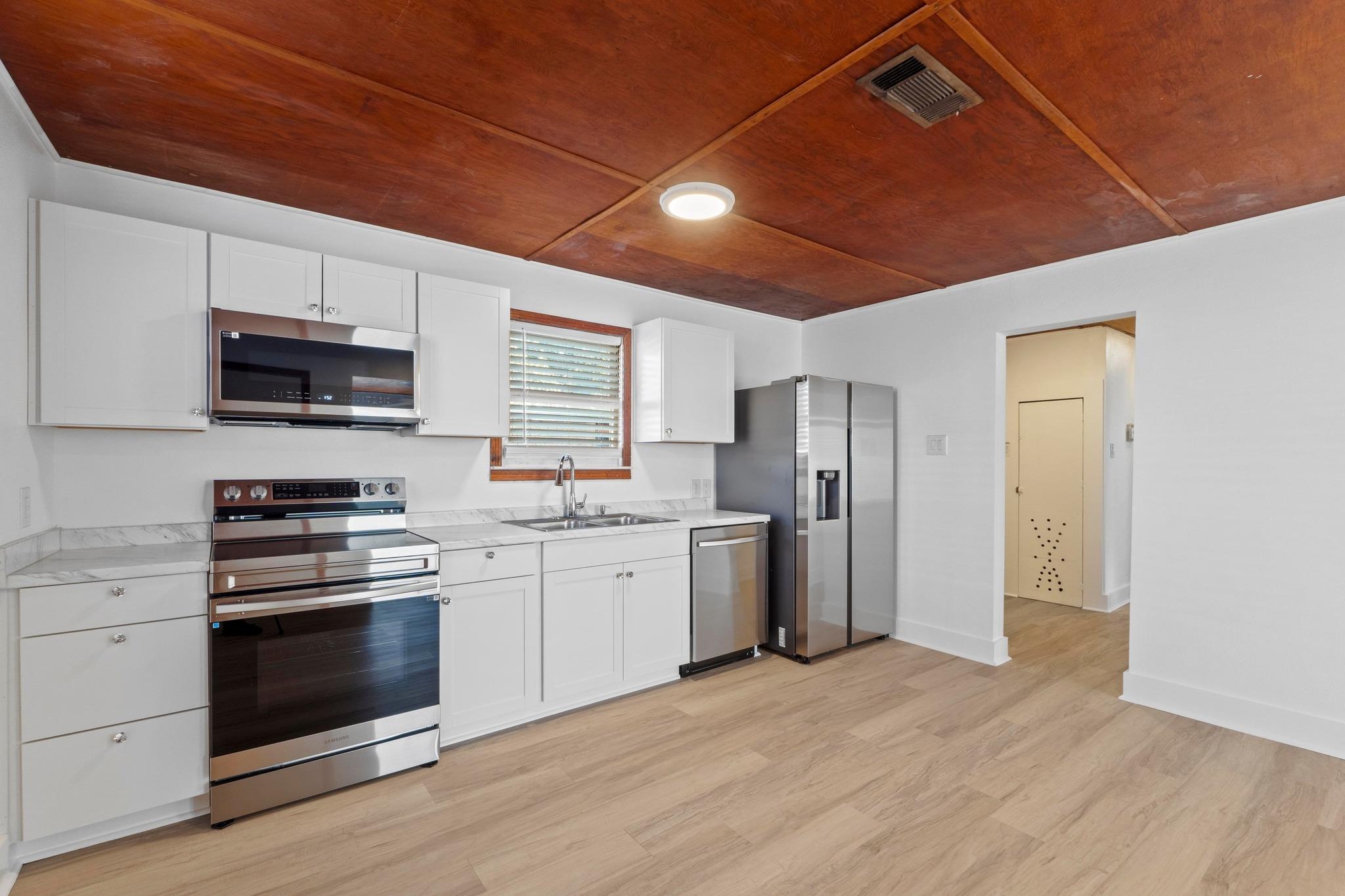 1308 E 12th St, Austin, TX 78702