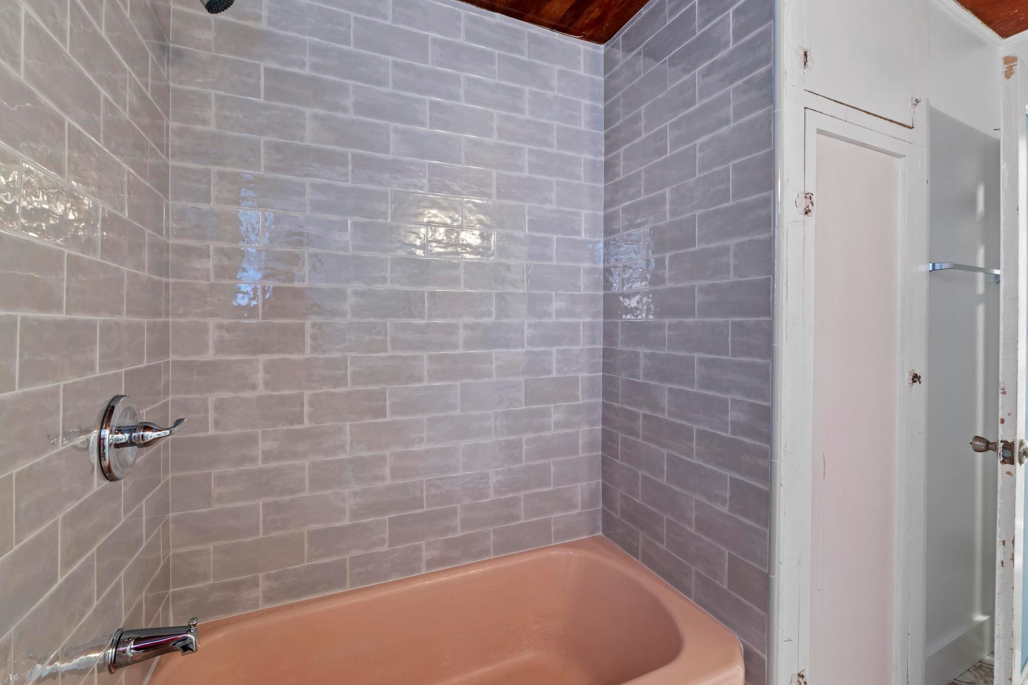 1308 E 12th St, Austin, TX 78702