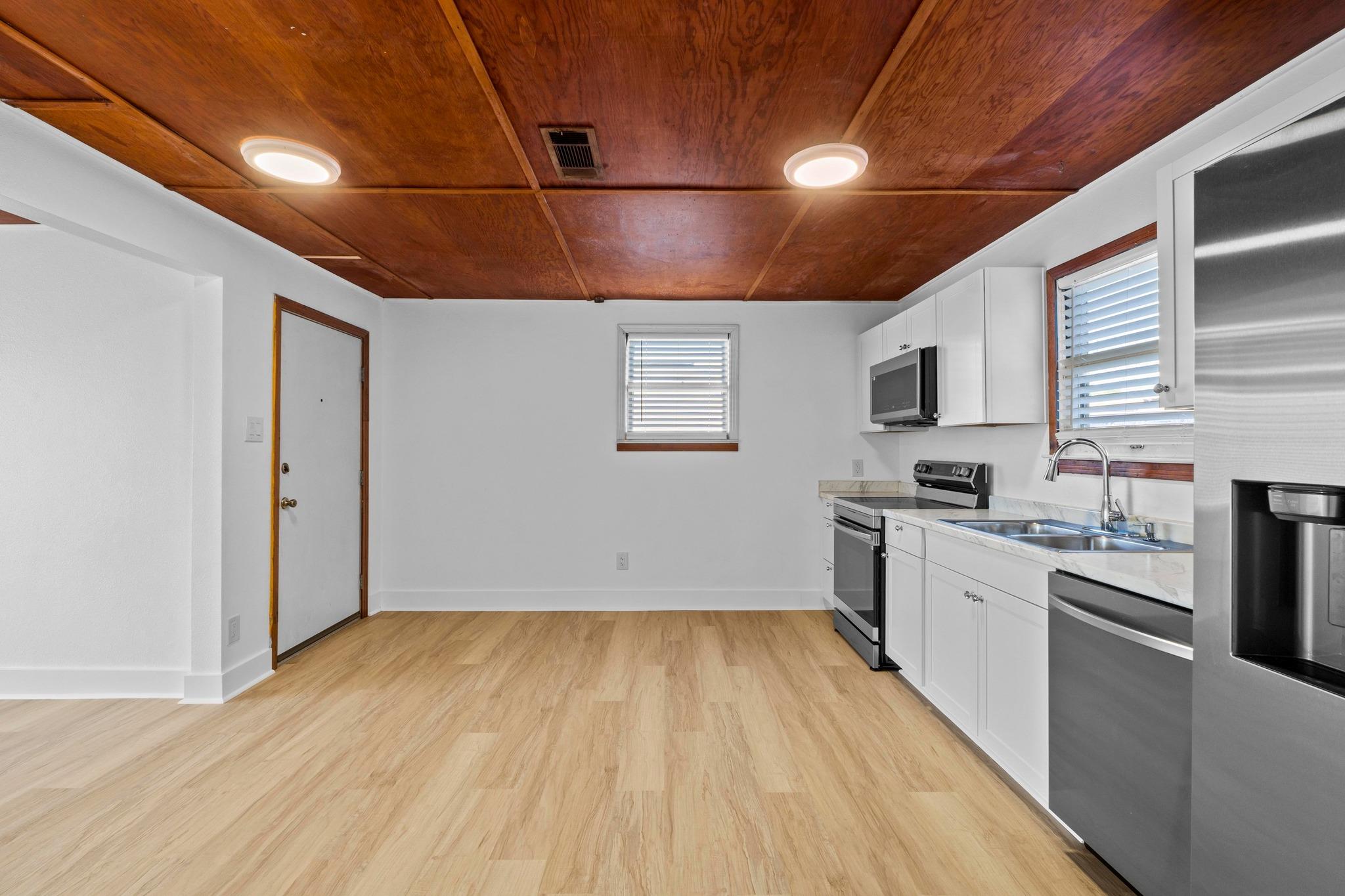 1308 E 12th St, Austin, TX 78702