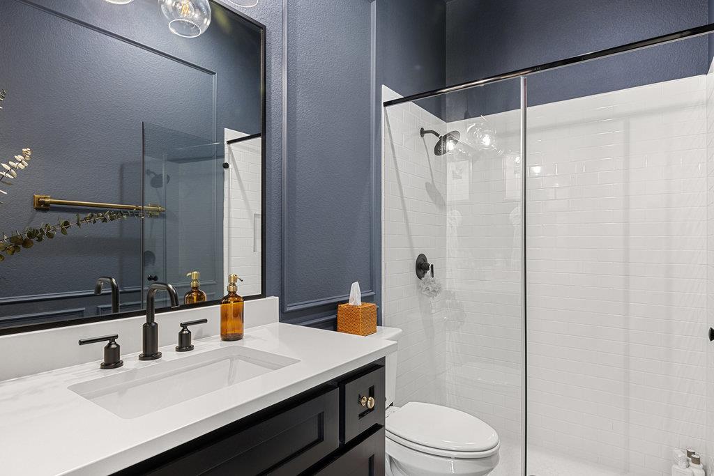 205 Avena Trl, Lakeway, TX 78738