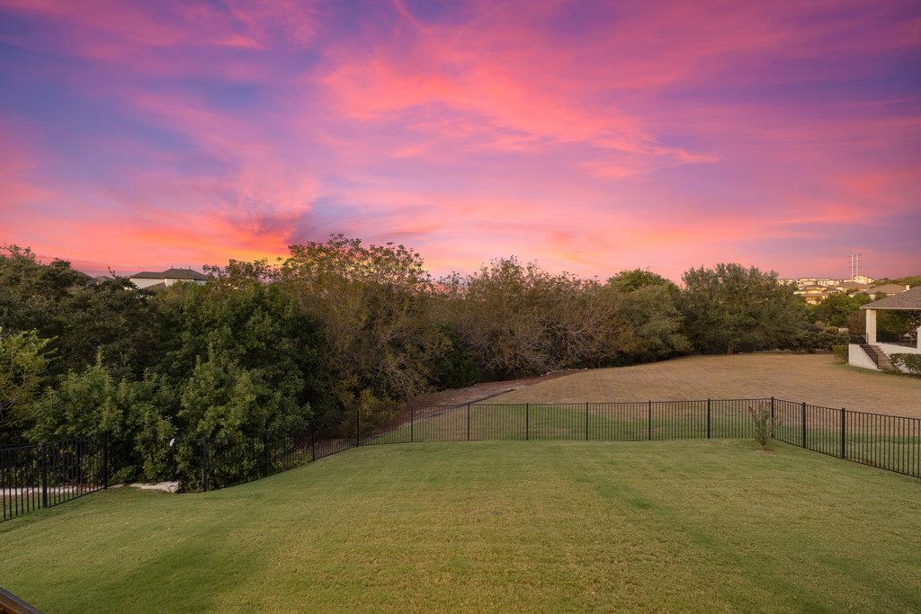205 Avena Trl, Lakeway, TX 78738
