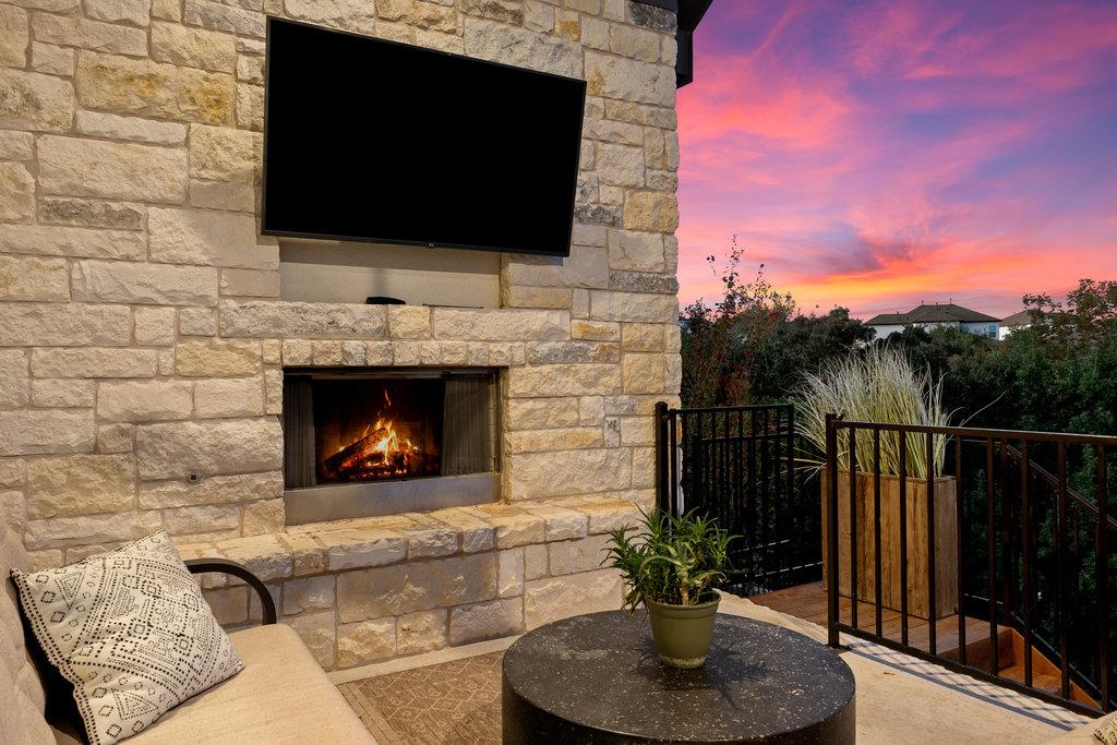 205 Avena Trl, Lakeway, TX 78738