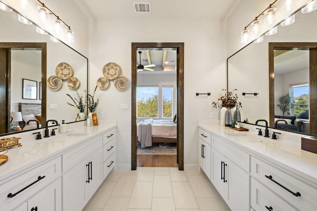 205 Avena Trl, Lakeway, TX 78738