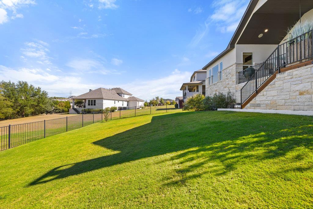 205 Avena Trl, Lakeway, TX 78738