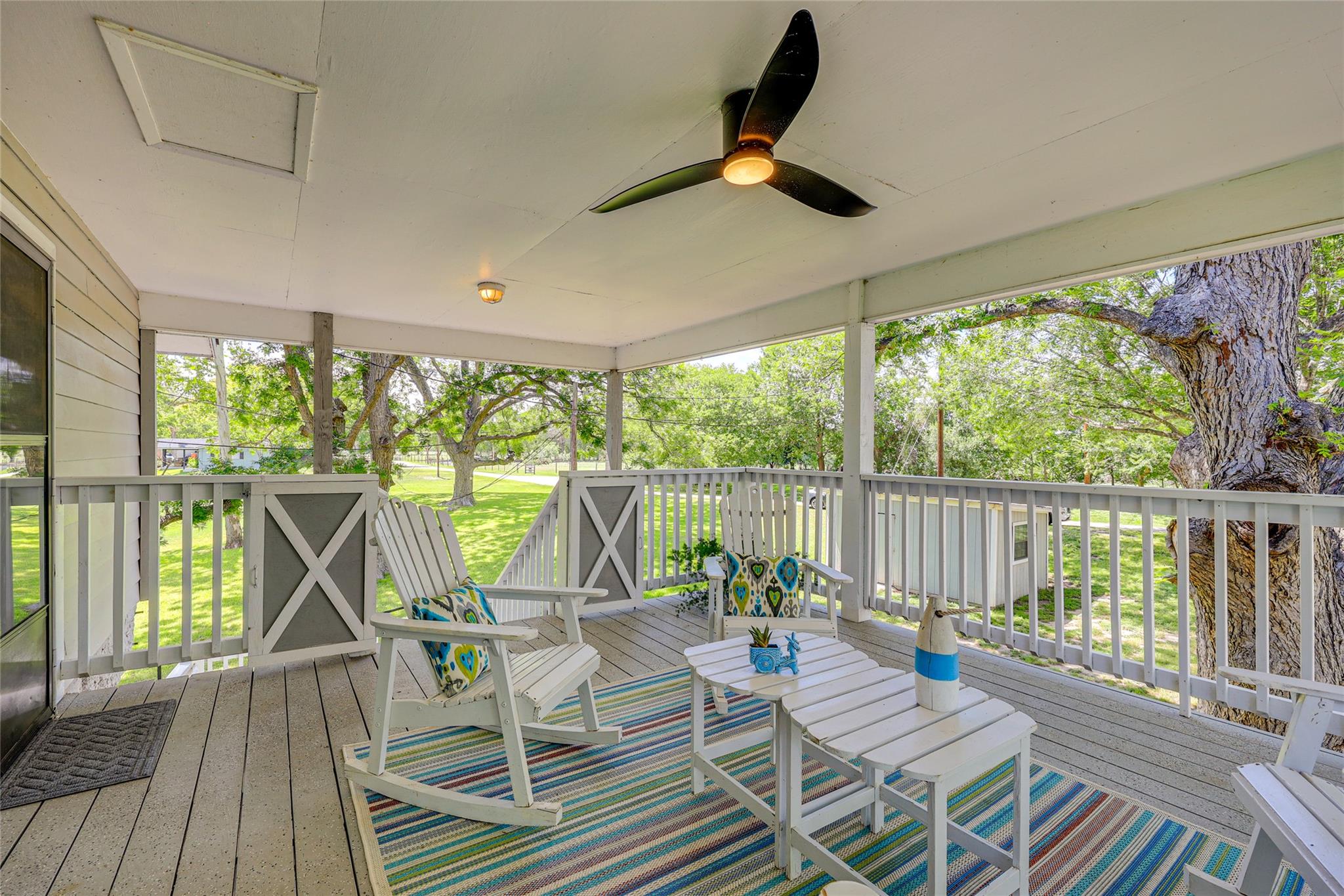 279 Waltons Way, Seguin, TX 78155