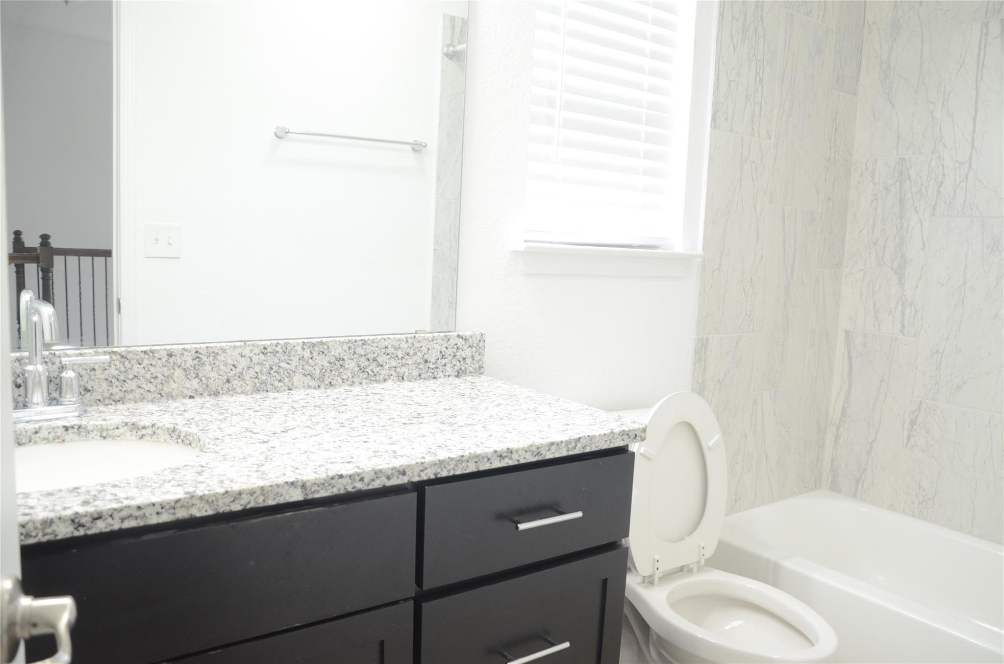 216 Manassas Dr, Leander, TX 78641