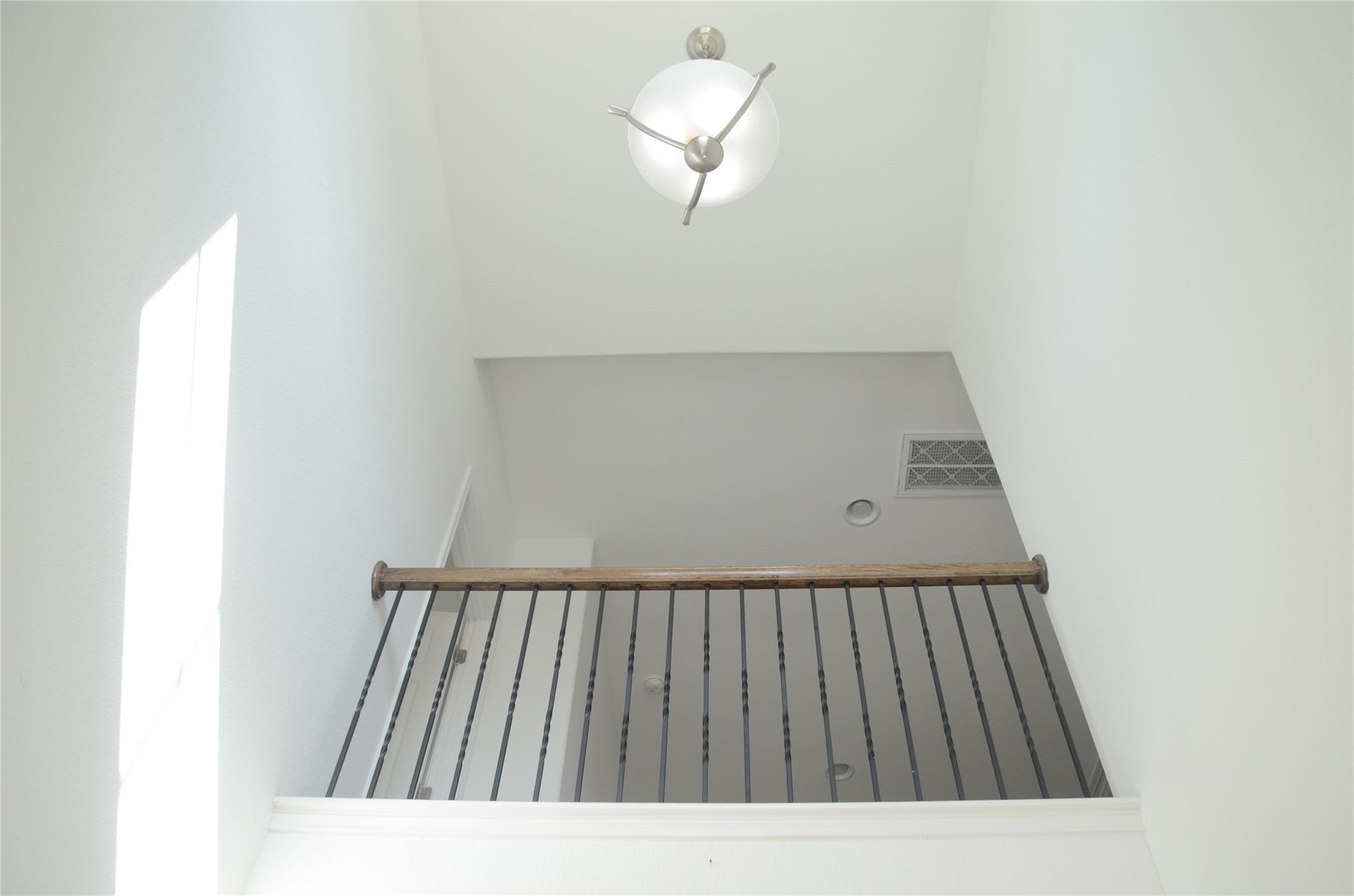 216 Manassas Dr, Leander, TX 78641