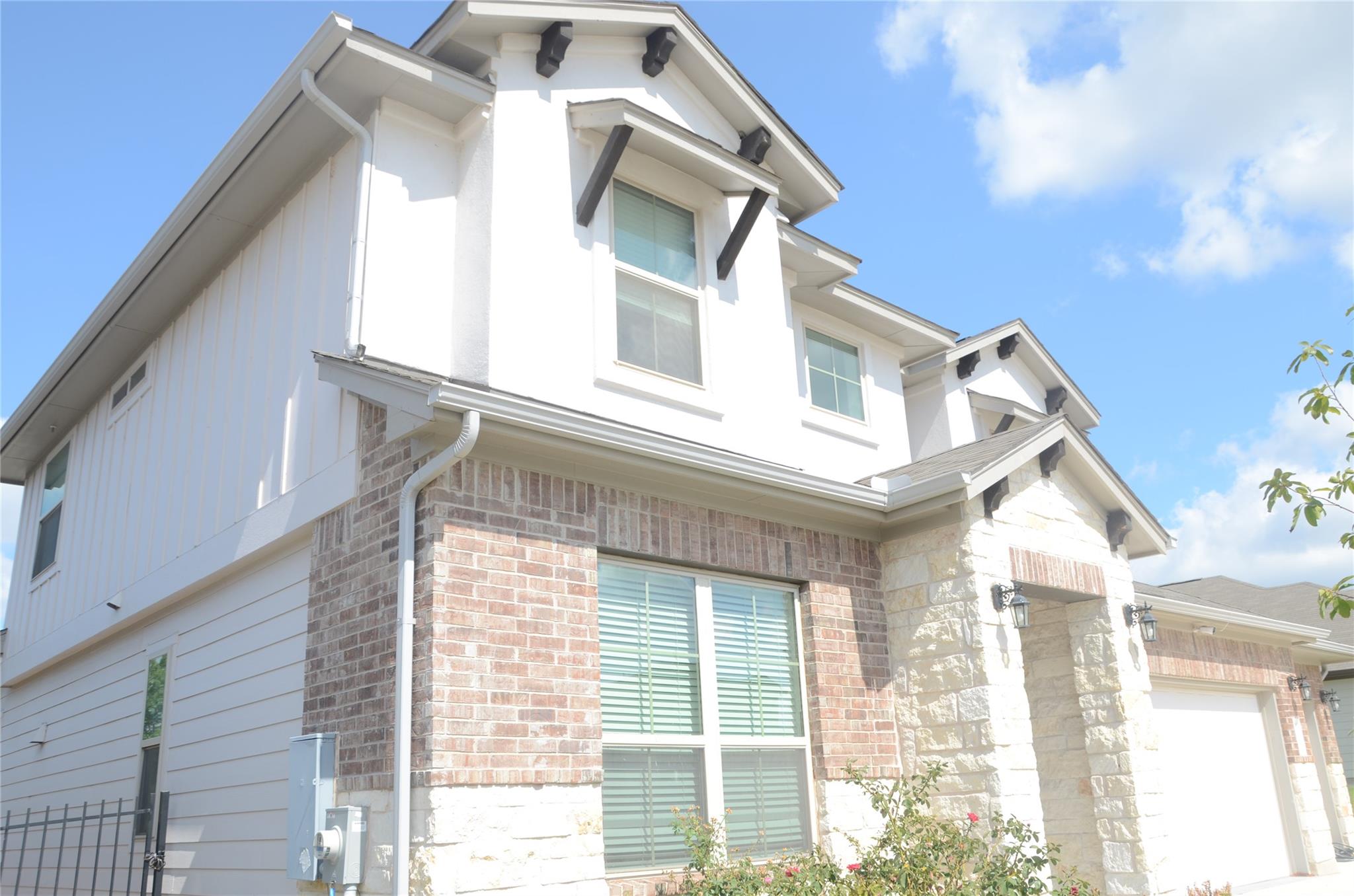 216 Manassas Dr, Leander, TX 78641