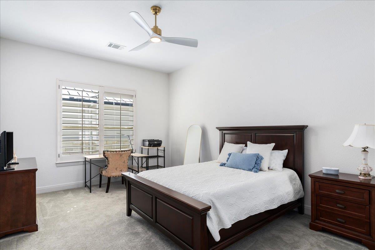 213 Black Wolf Run, Austin, TX 78738