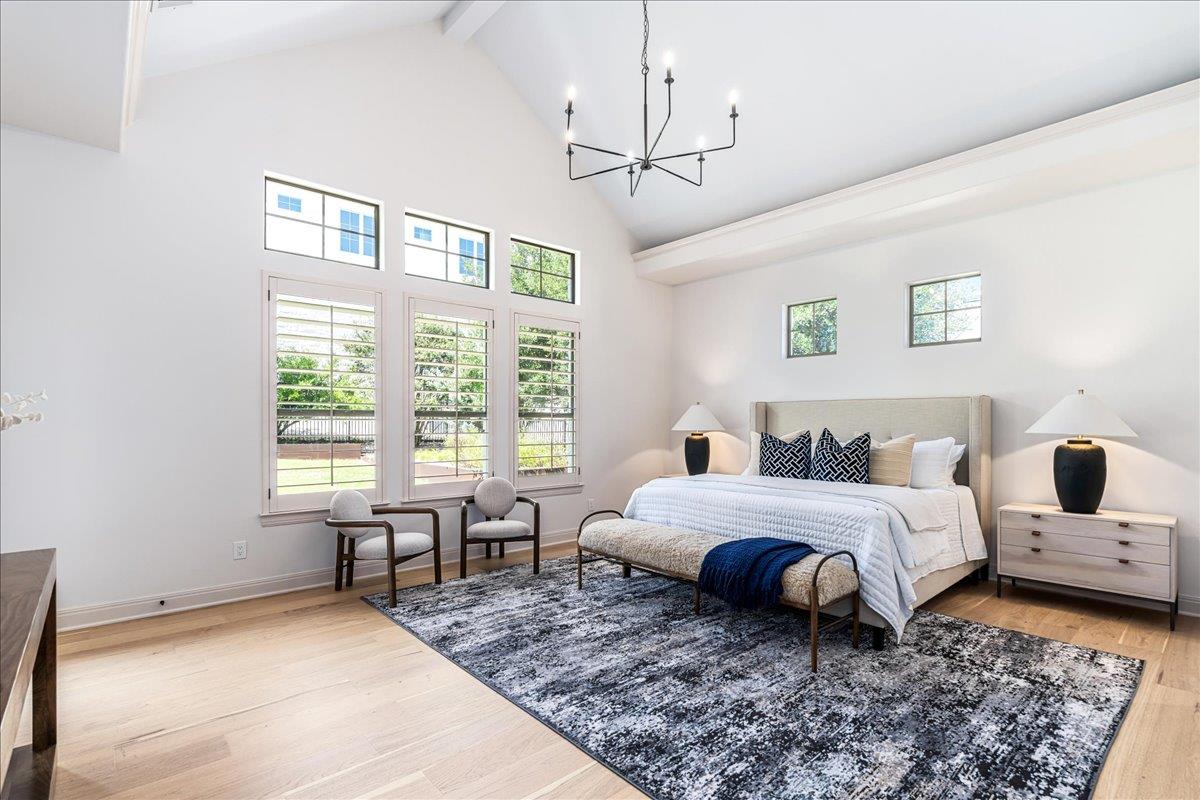 213 Black Wolf Run, Austin, TX 78738