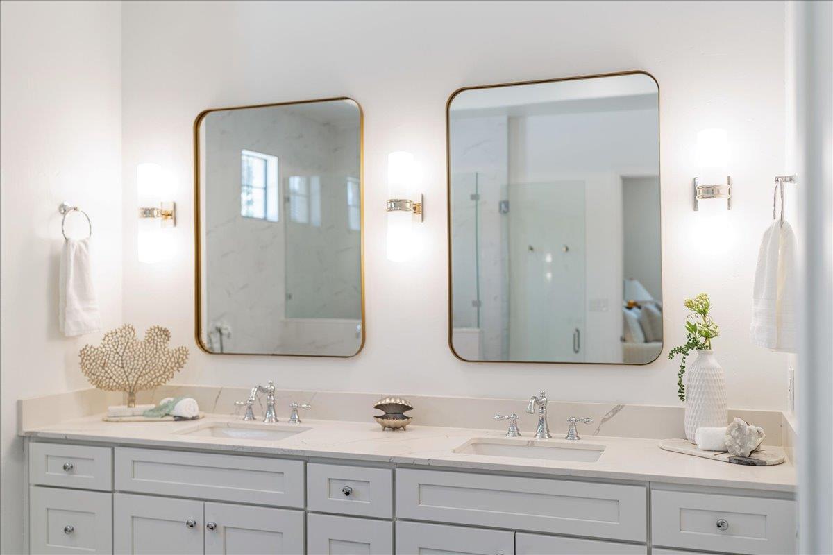 213 Black Wolf Run, Austin, TX 78738