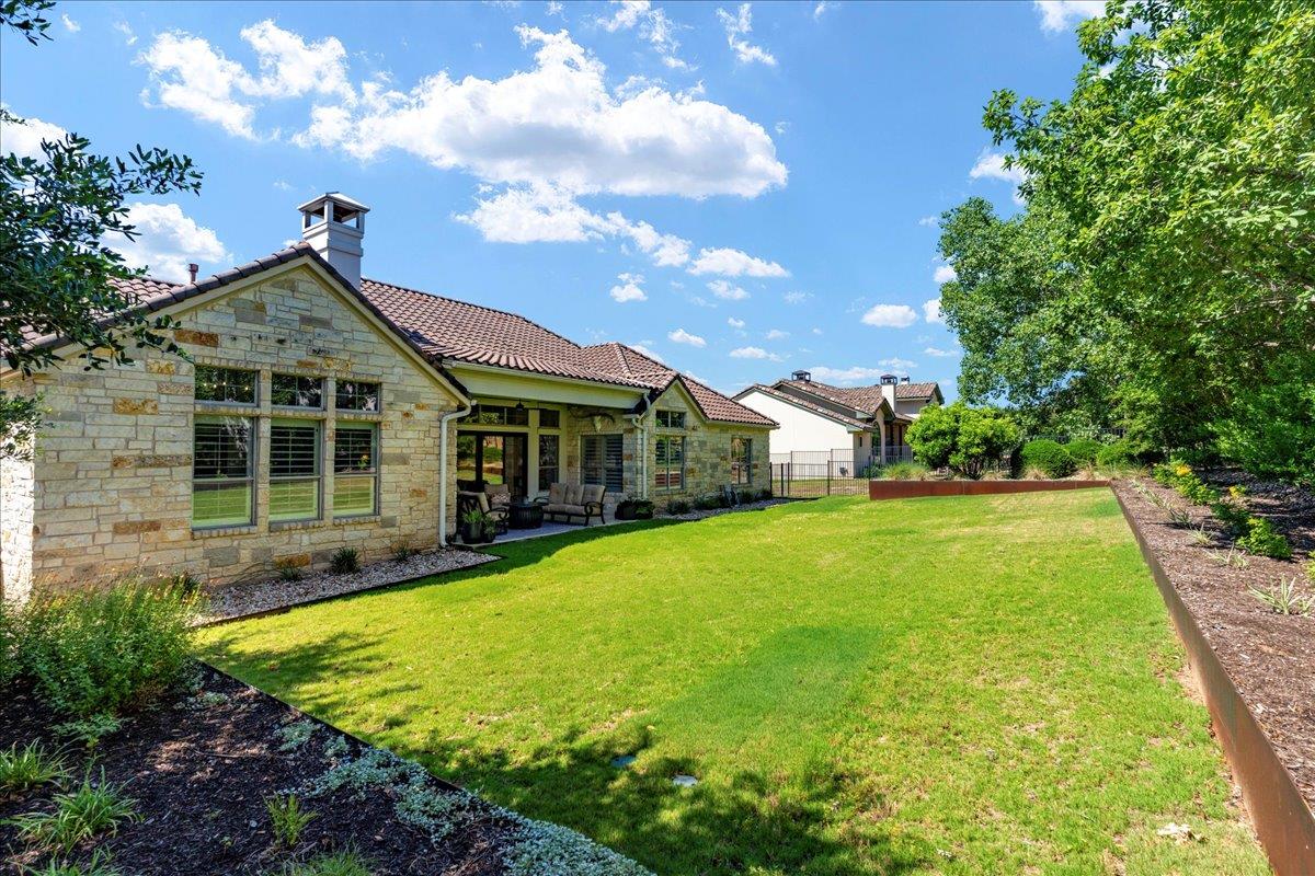 213 Black Wolf Run, Austin, TX 78738