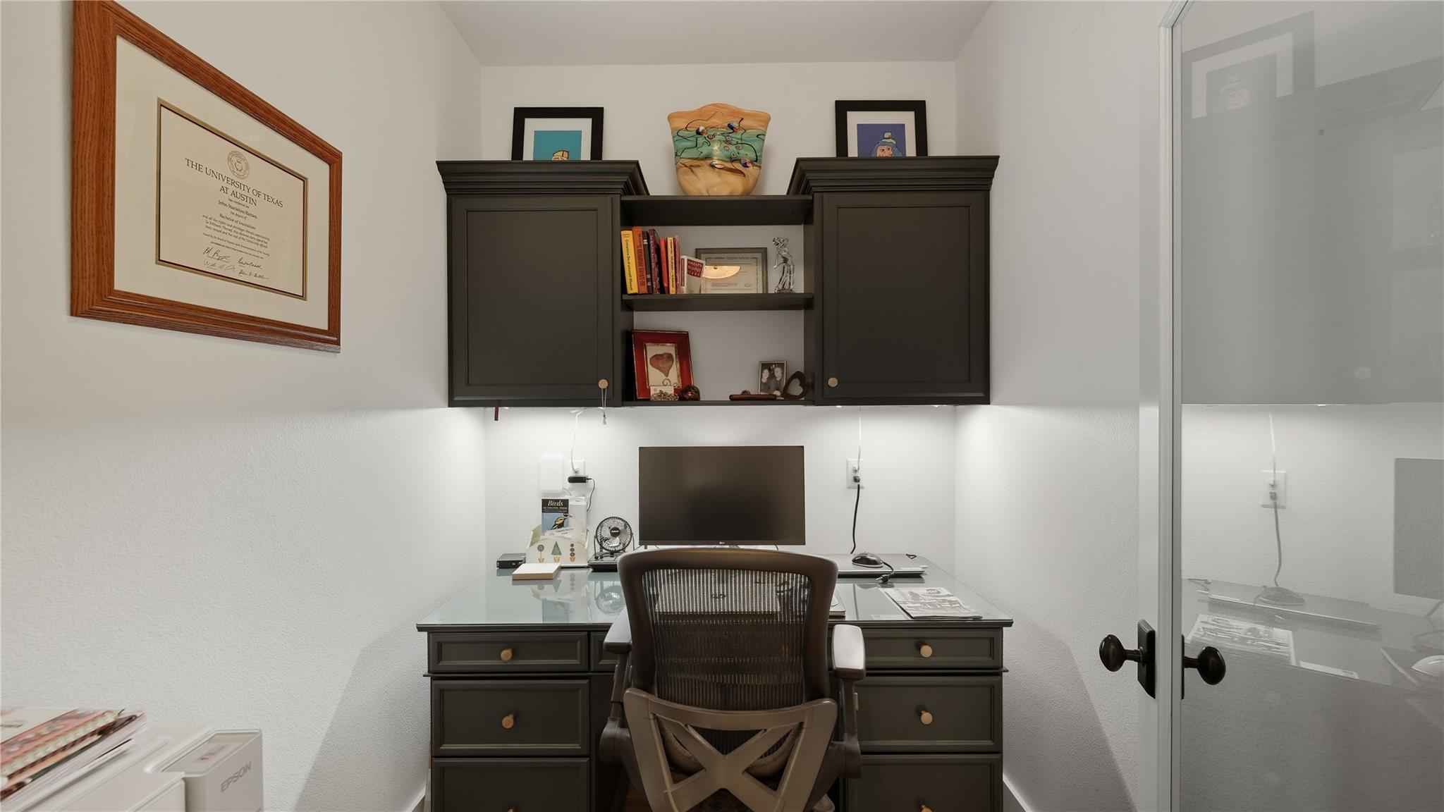 2656 River Bend Rd, Smithville, TX 78957