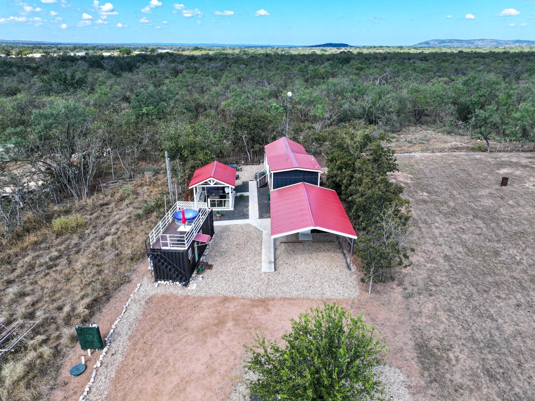 4113 Hermosa Dr, Kingsland, TX 78639