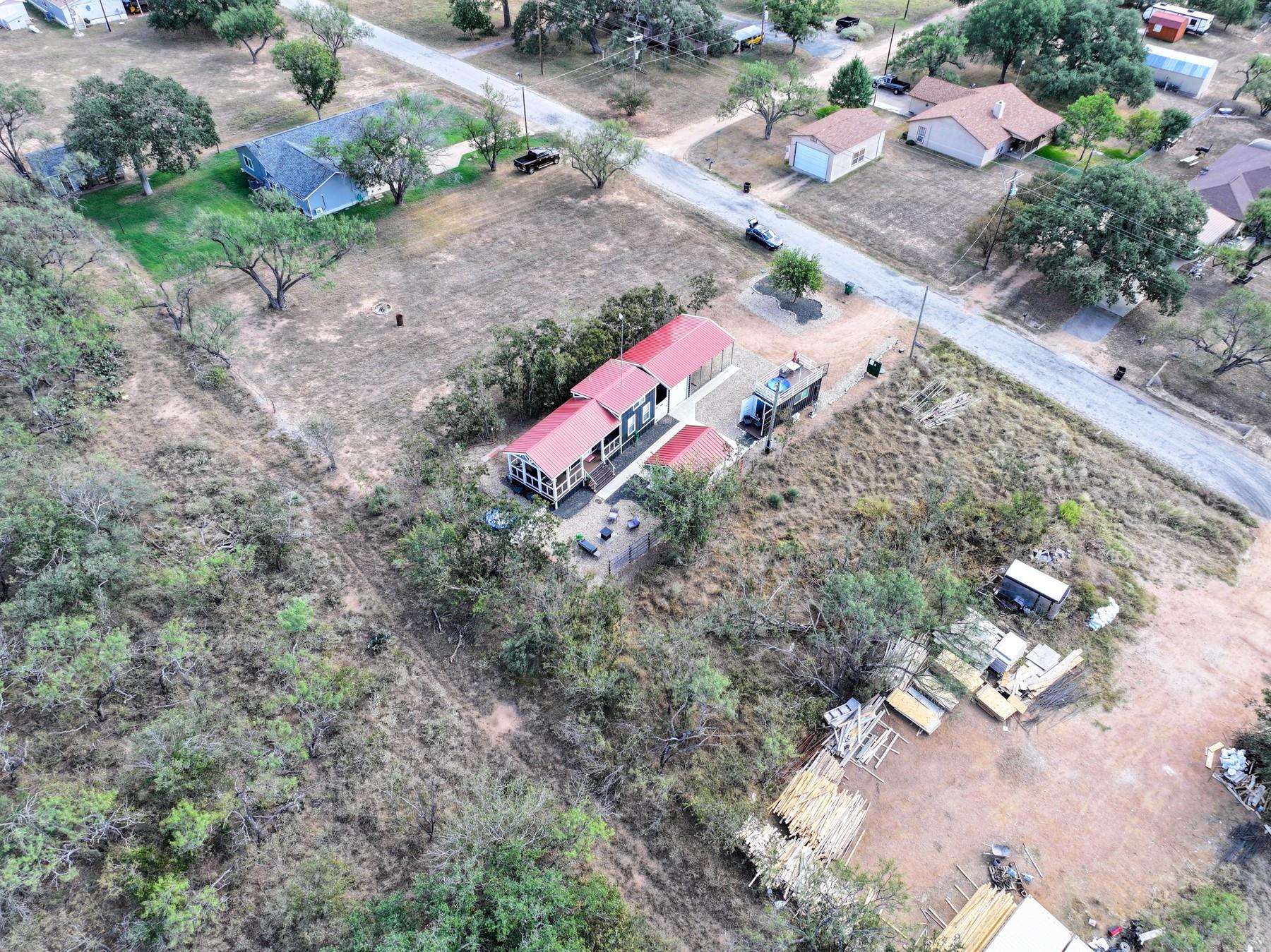 4113 Hermosa Dr, Kingsland, TX 78639