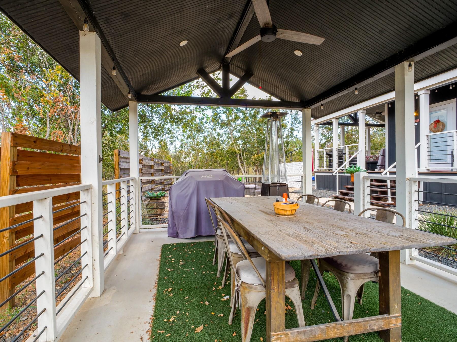 4113 Hermosa Dr, Kingsland, TX 78639