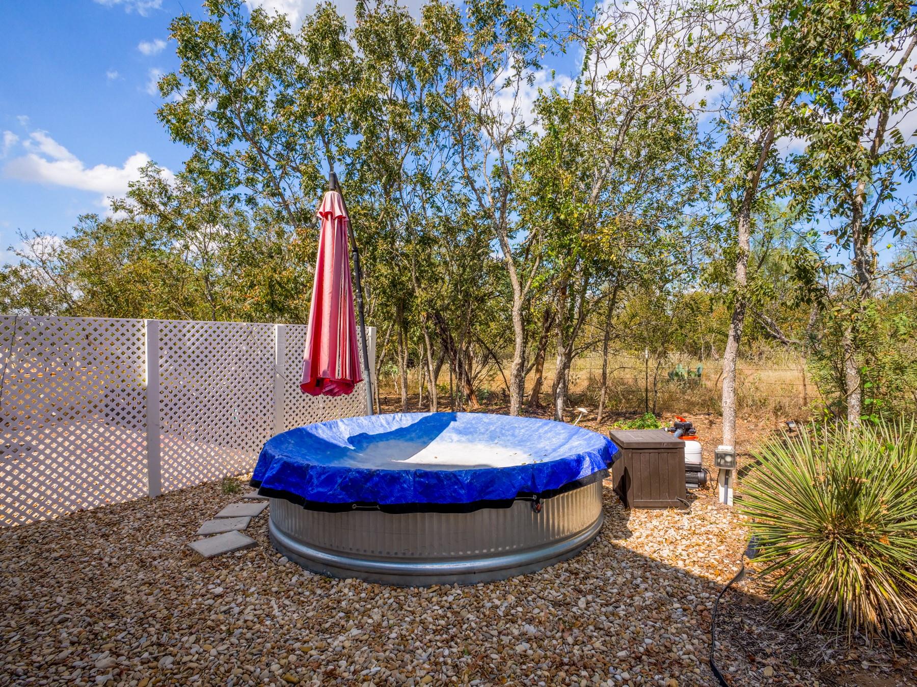 4113 Hermosa Dr, Kingsland, TX 78639