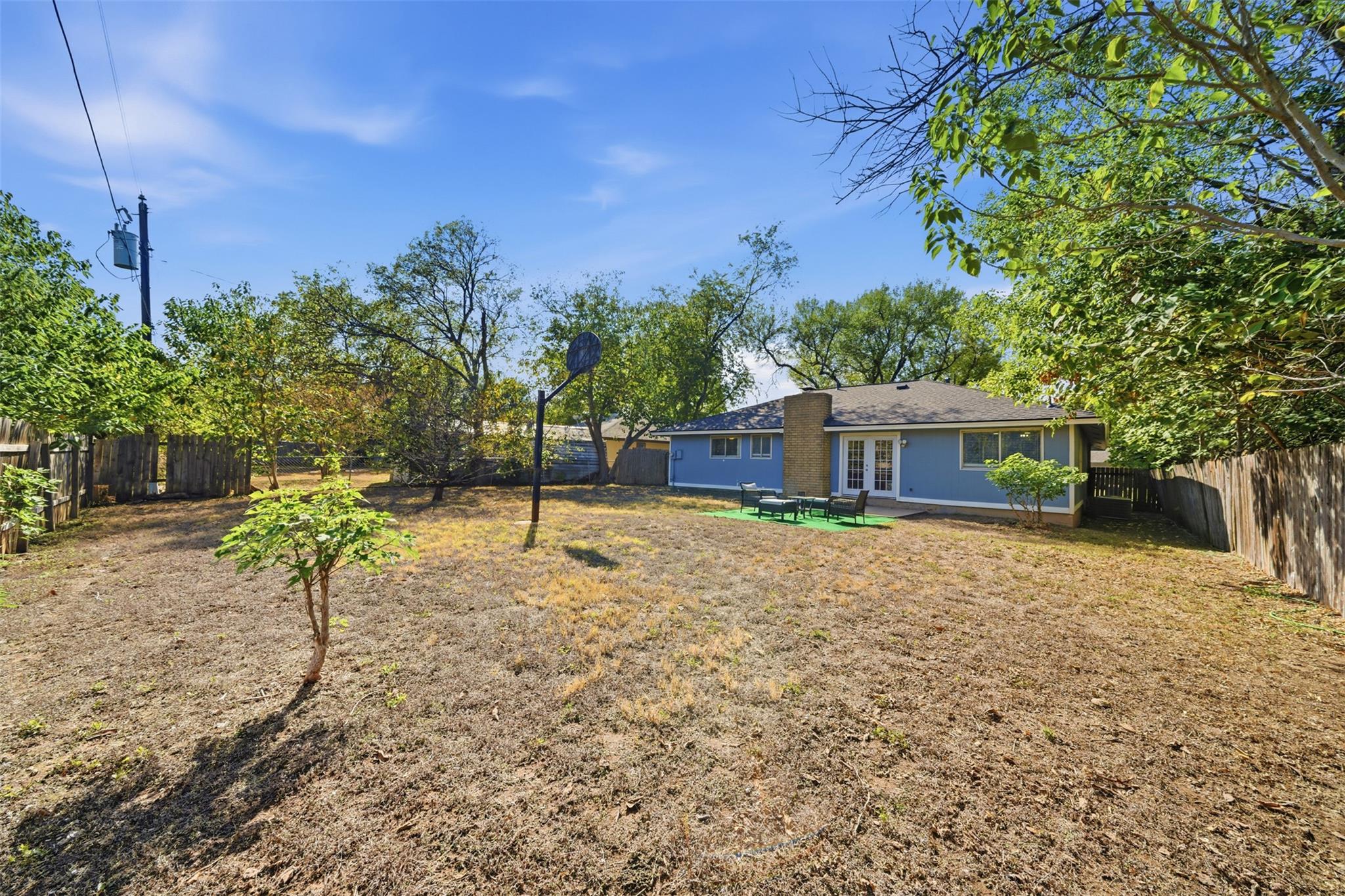 1601 Sagebrush Dr, Round Rock, TX 78681