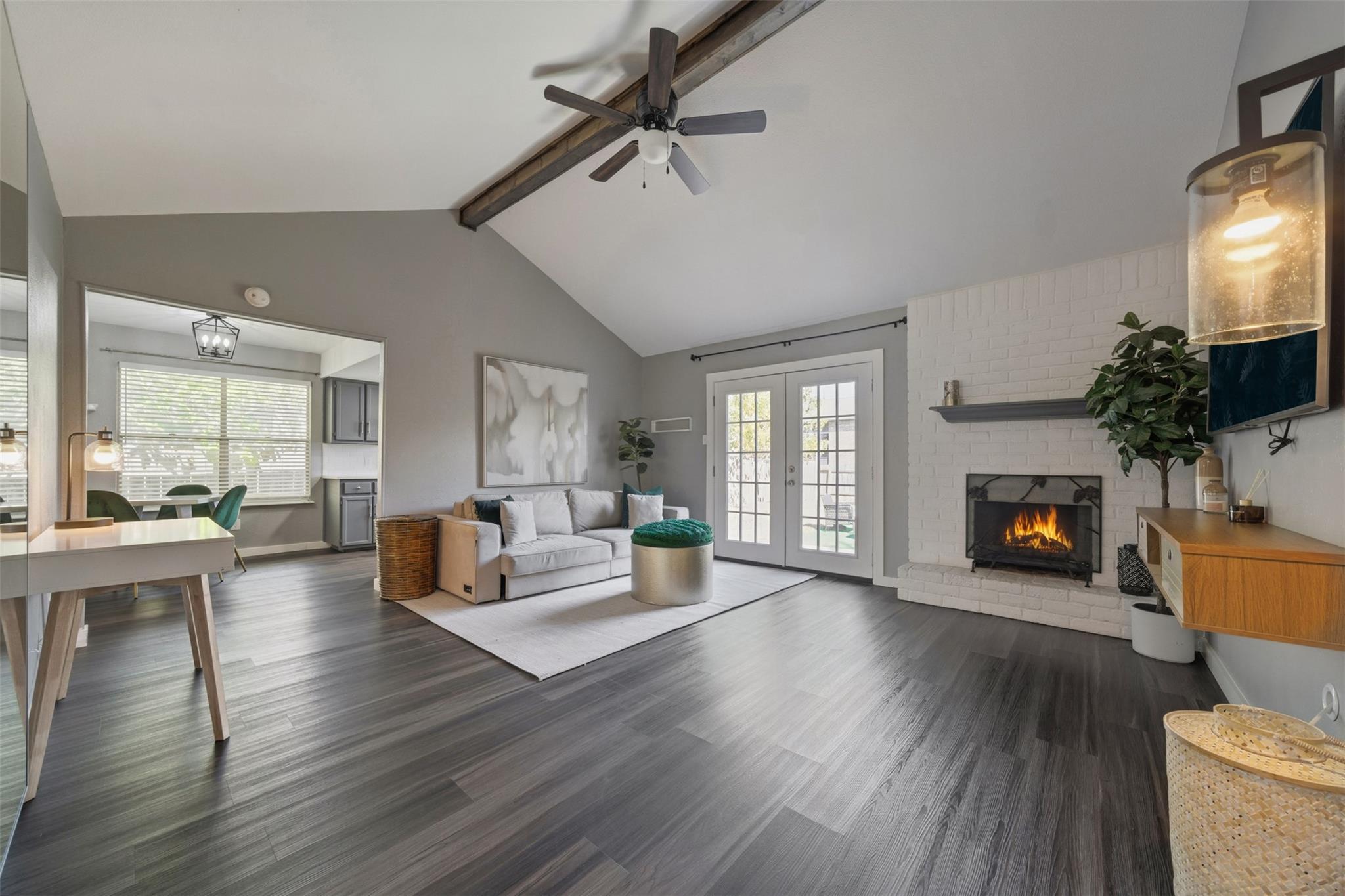 1601 Sagebrush Dr, Round Rock, TX 78681