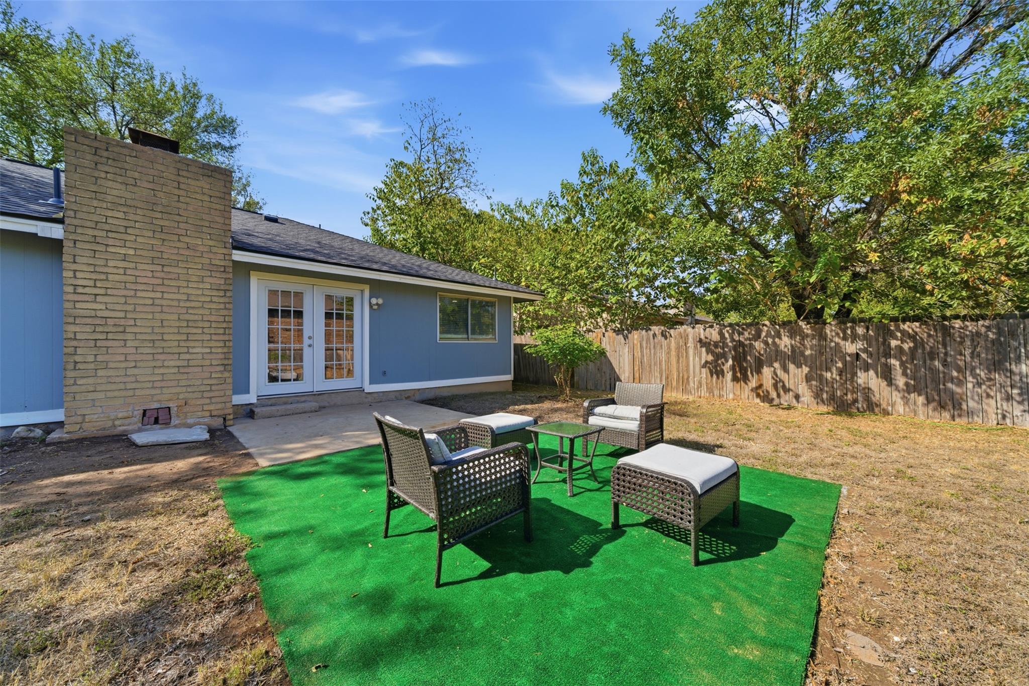 1601 Sagebrush Dr, Round Rock, TX 78681