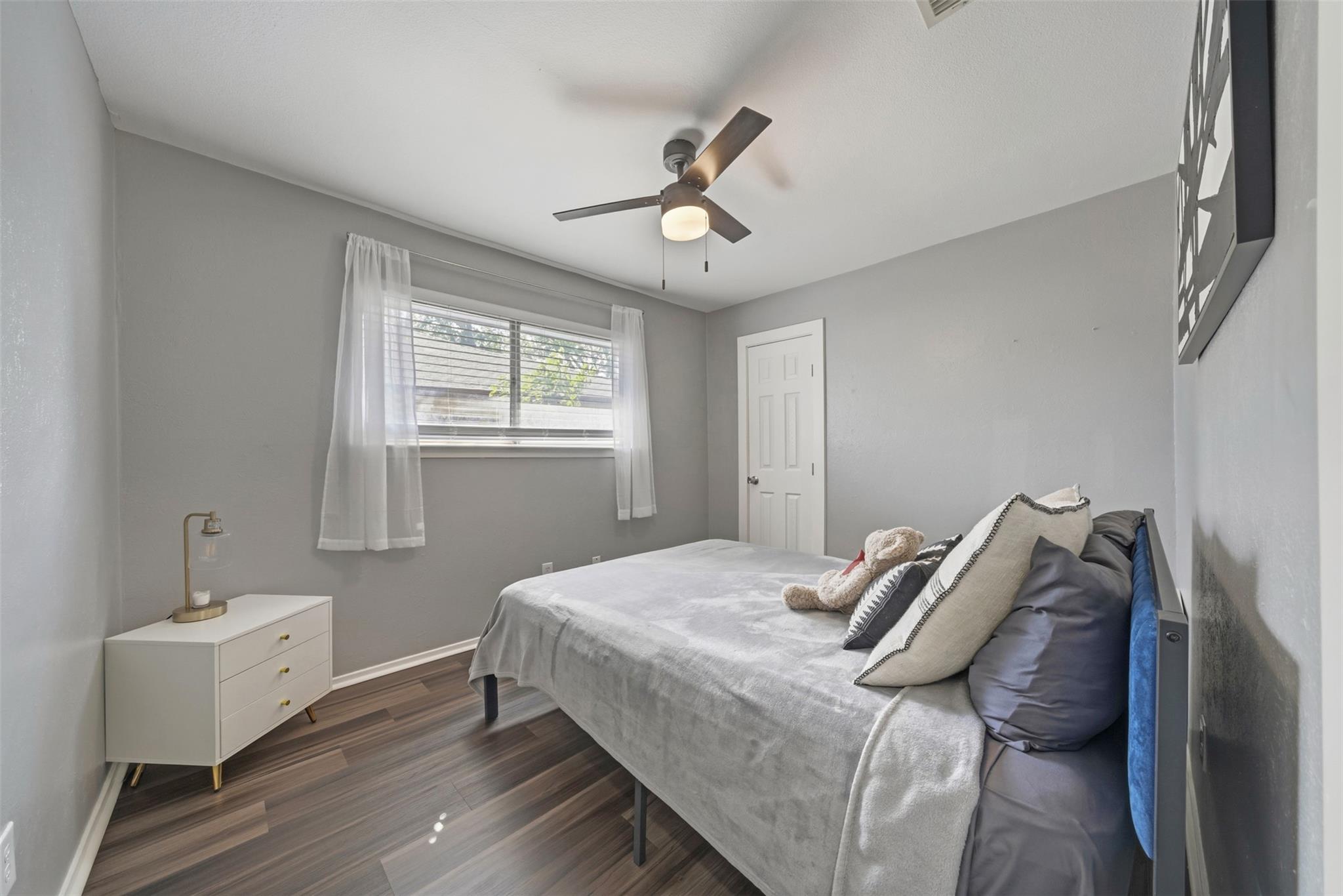 1601 Sagebrush Dr, Round Rock, TX 78681